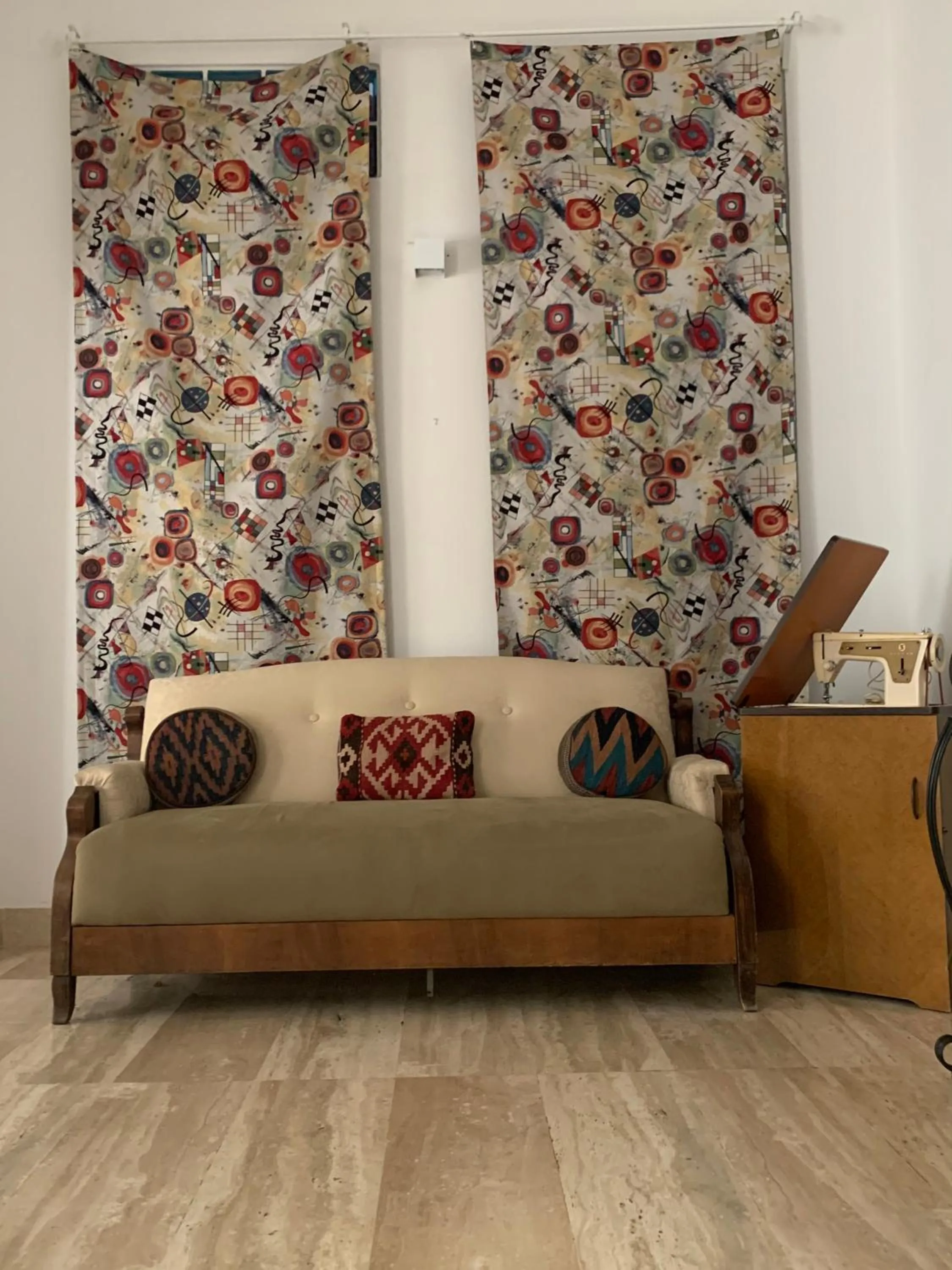 Living room in Altrove