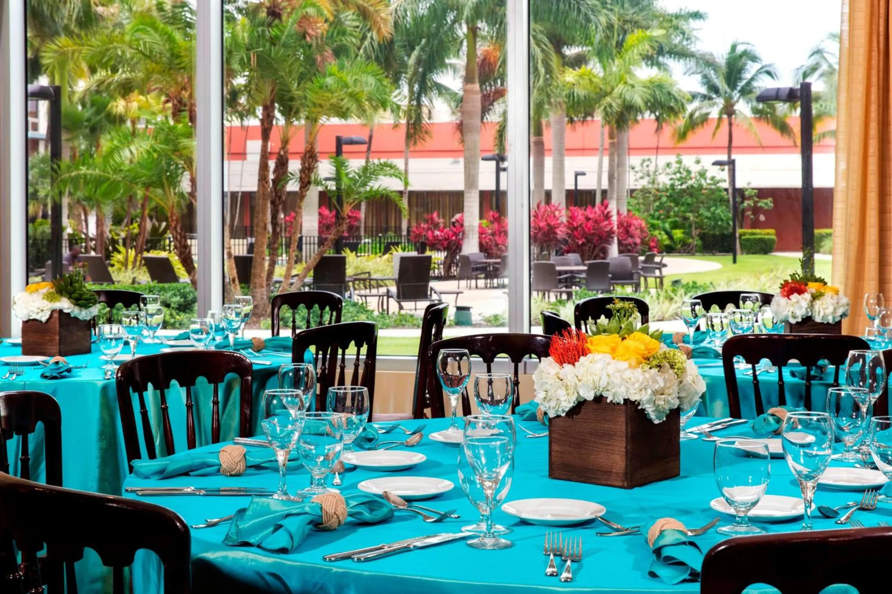 Banquet/Function facilities in Courtyard by Marriott Miami Airport