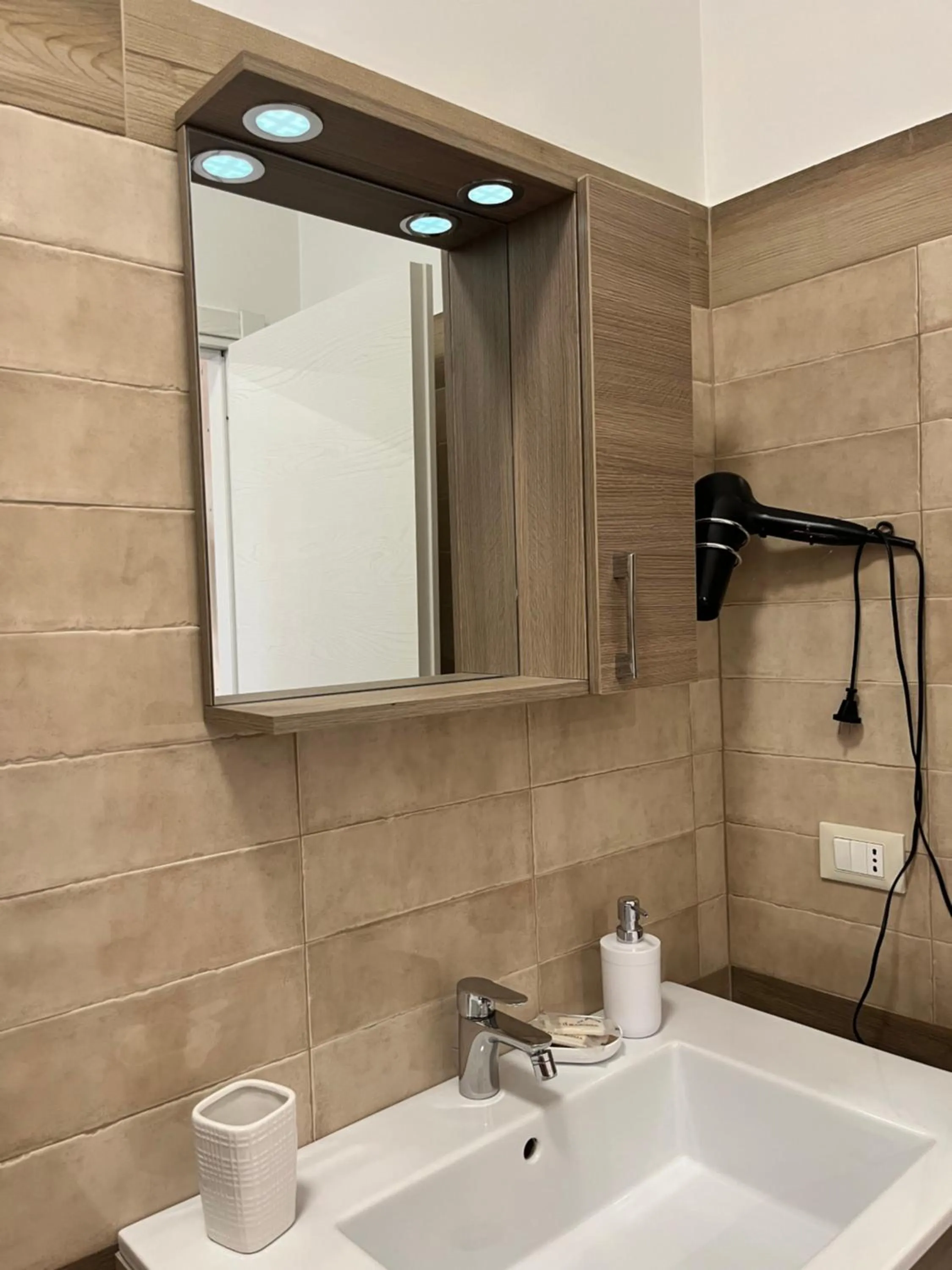 Bathroom in Donna Viruzza