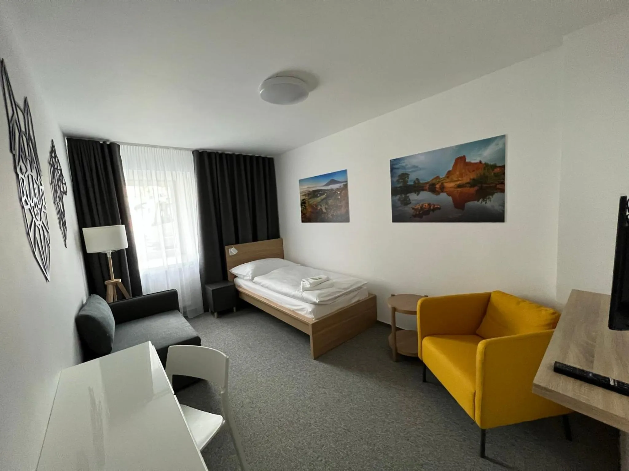 Photo of the whole room, Bed in Hotel VARNSDORF