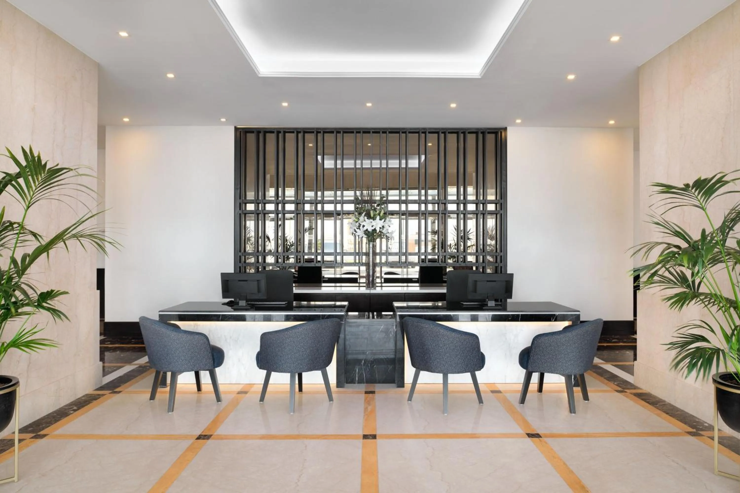 Lobby or reception in Marriott Executive Apartments Manama, Bahrain