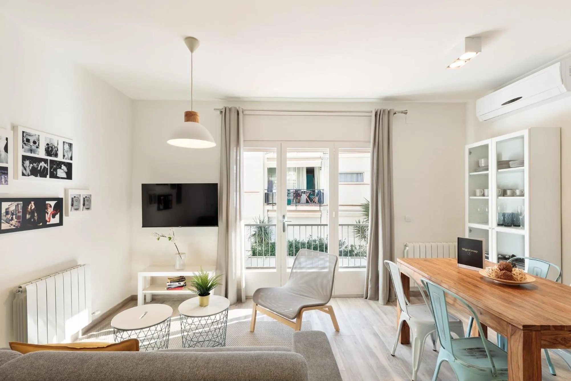 TV and multimedia in Sitges Group Blue&White