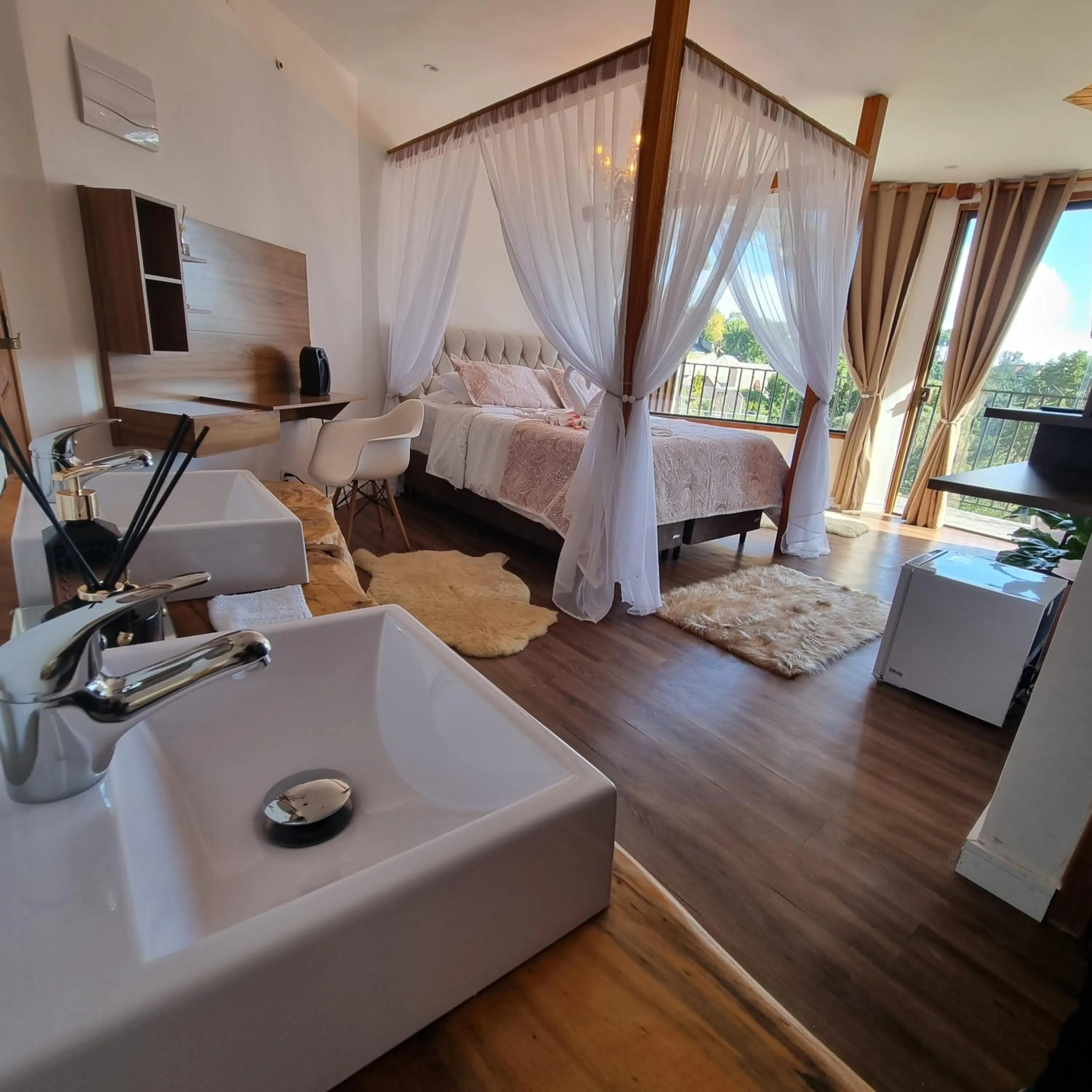 Photo of the whole room, Bed in Recanto dos Moinhos - Boutique Hotel