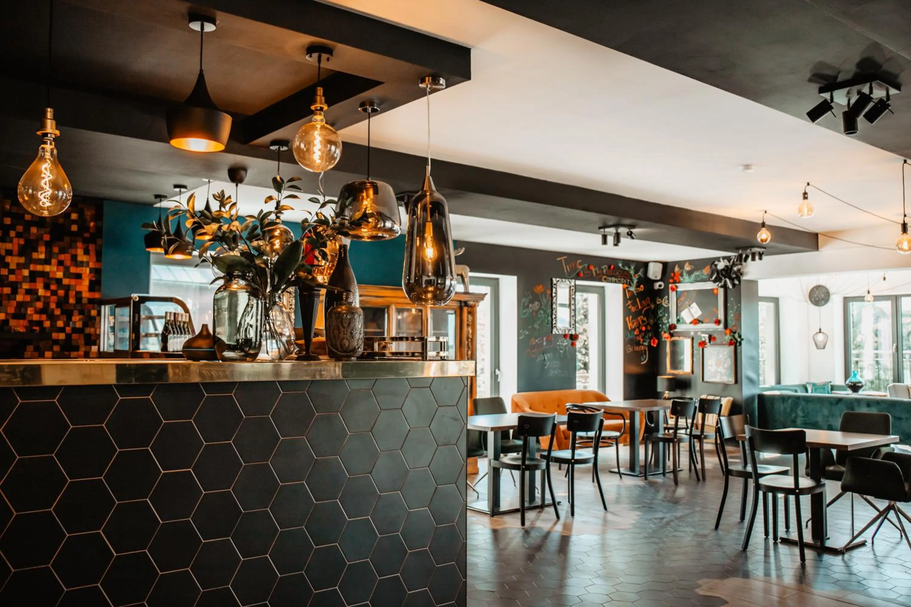 Restaurant/places to eat in Joy Aparthotel Keilberg