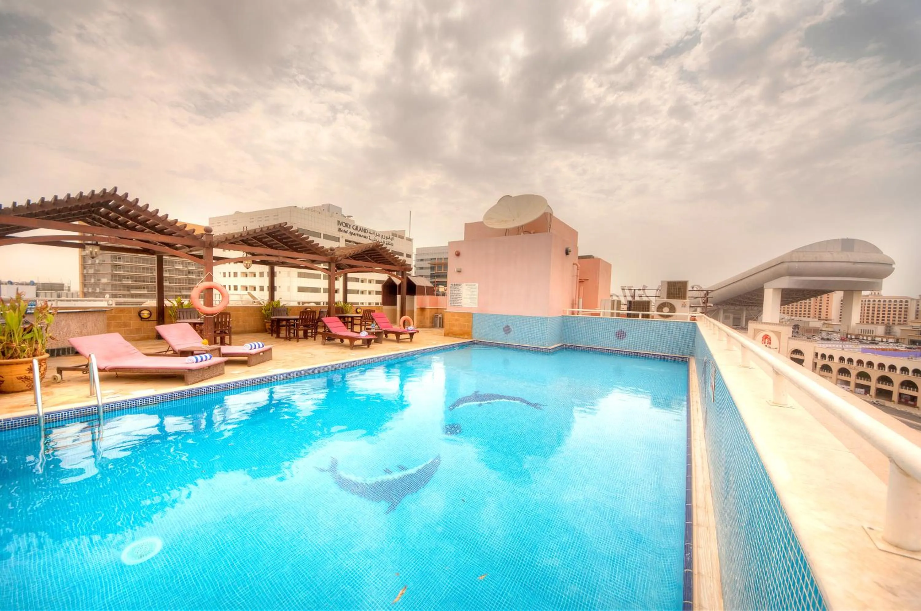 Swimming pool in La Villa Najd Hotel Apartments