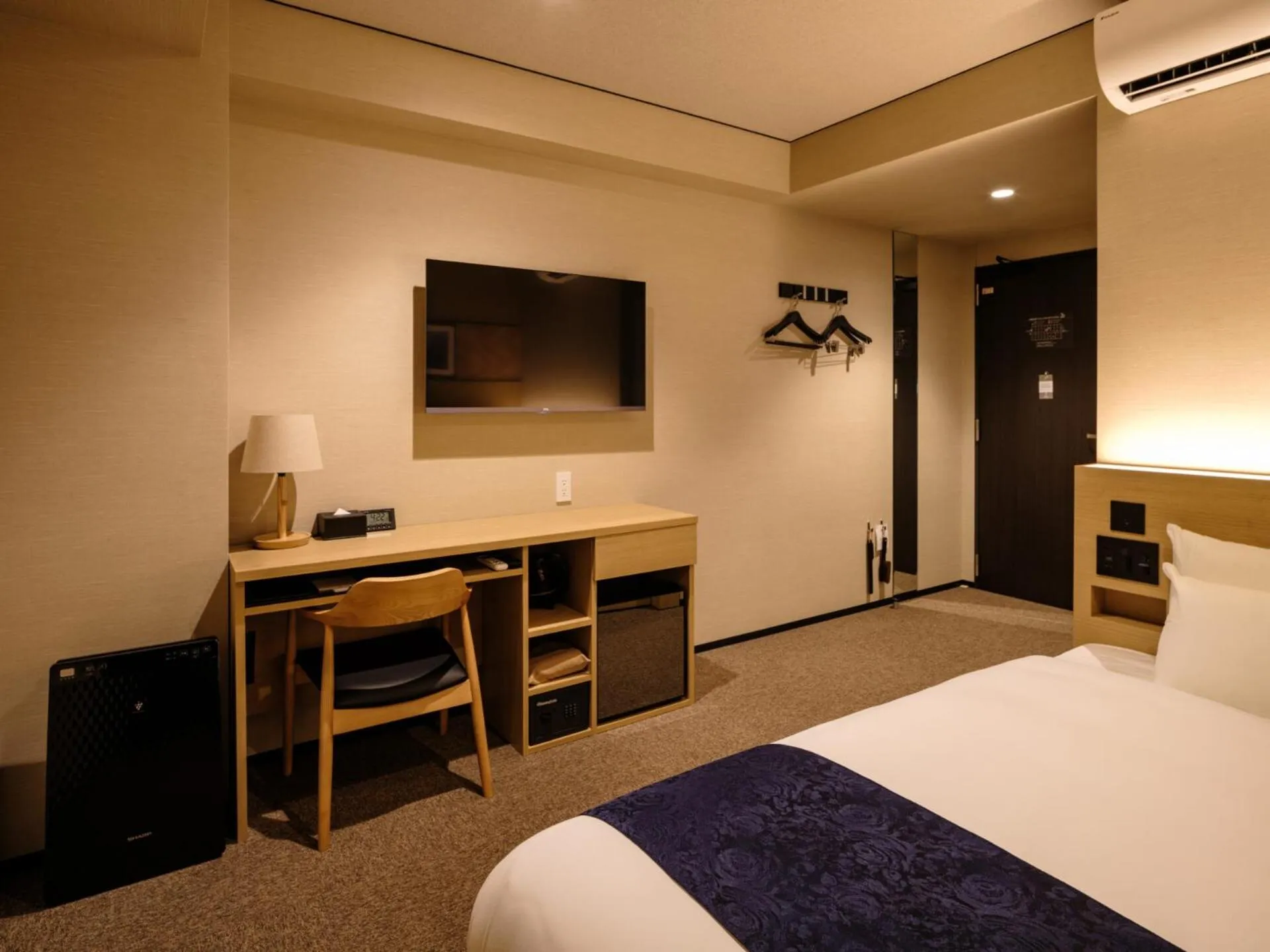 Bed in HOTEL SUI HAMAMATSU by ABEST