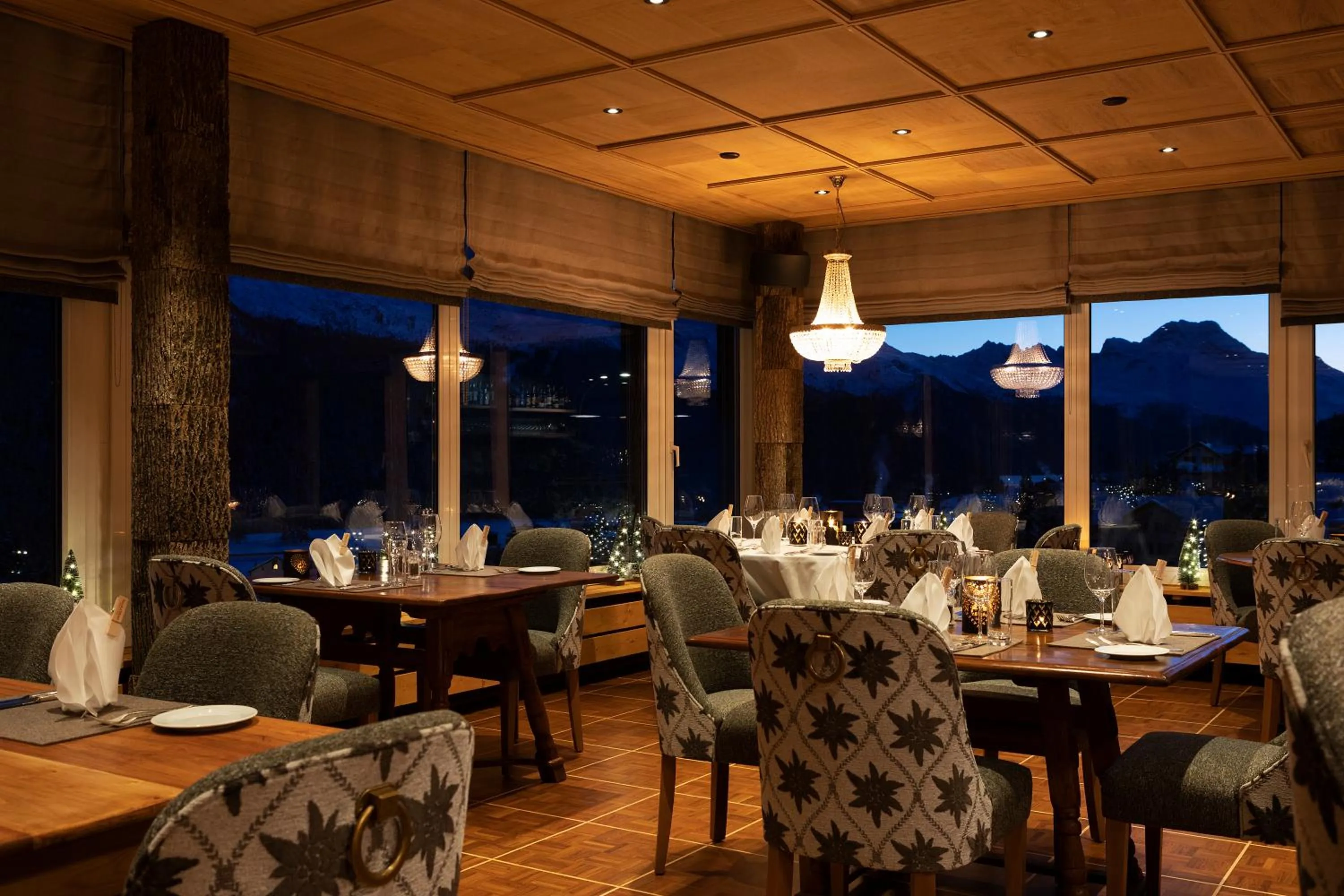 Restaurant/places to eat in Hotel Europa Suites St Moritz