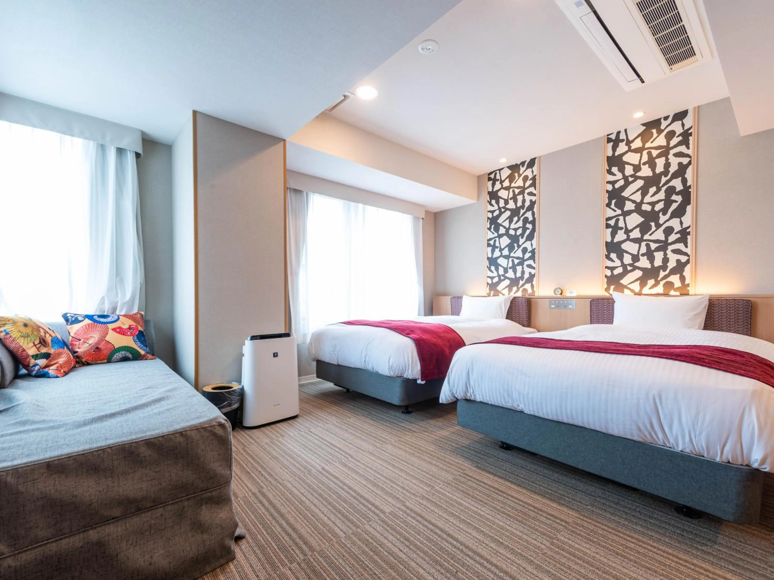 Photo of the whole room, Bed in Hotel SUI Kyoto Kiyomizu