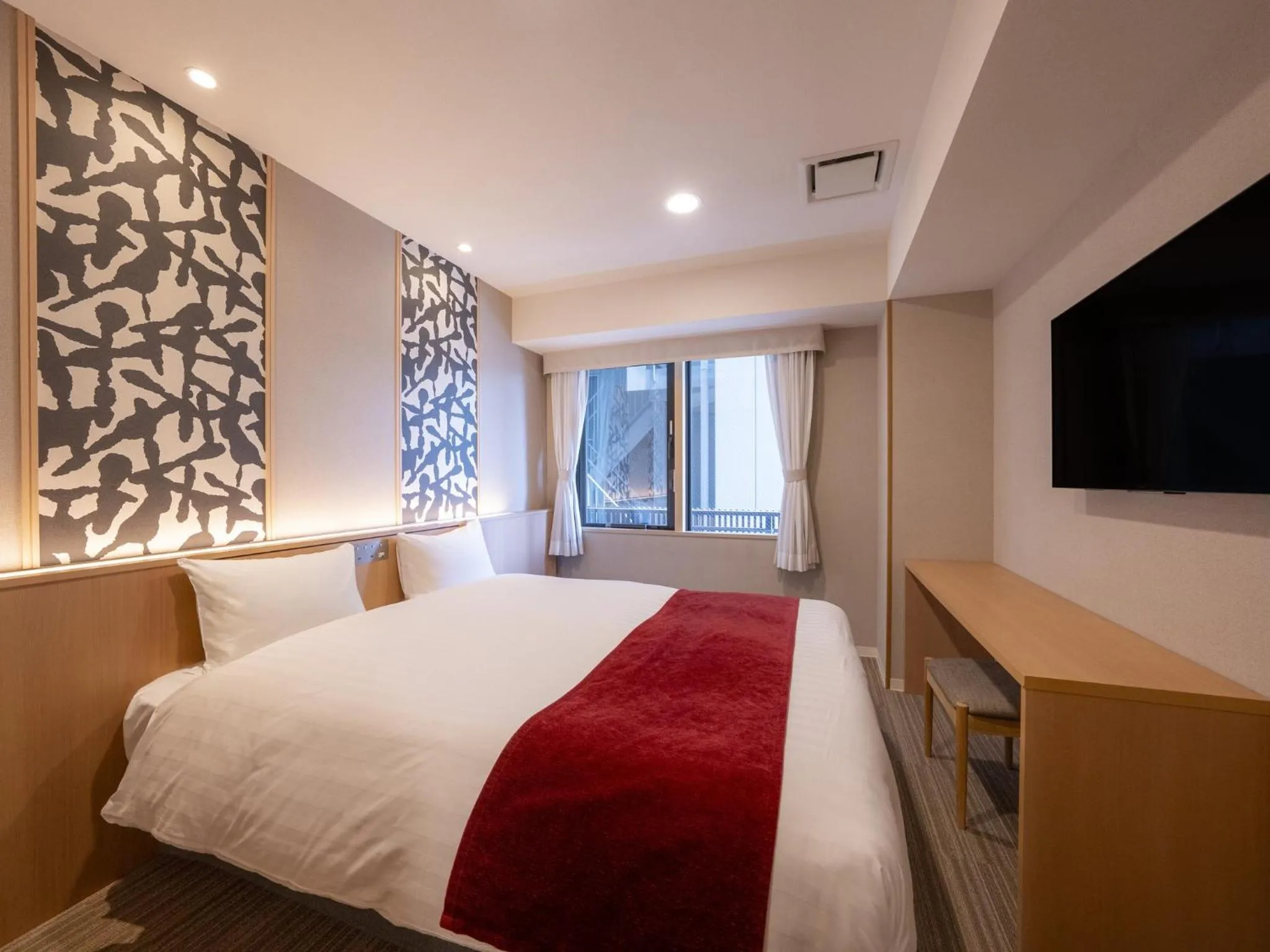 Photo of the whole room, Bed in Hotel SUI Kyoto Kiyomizu