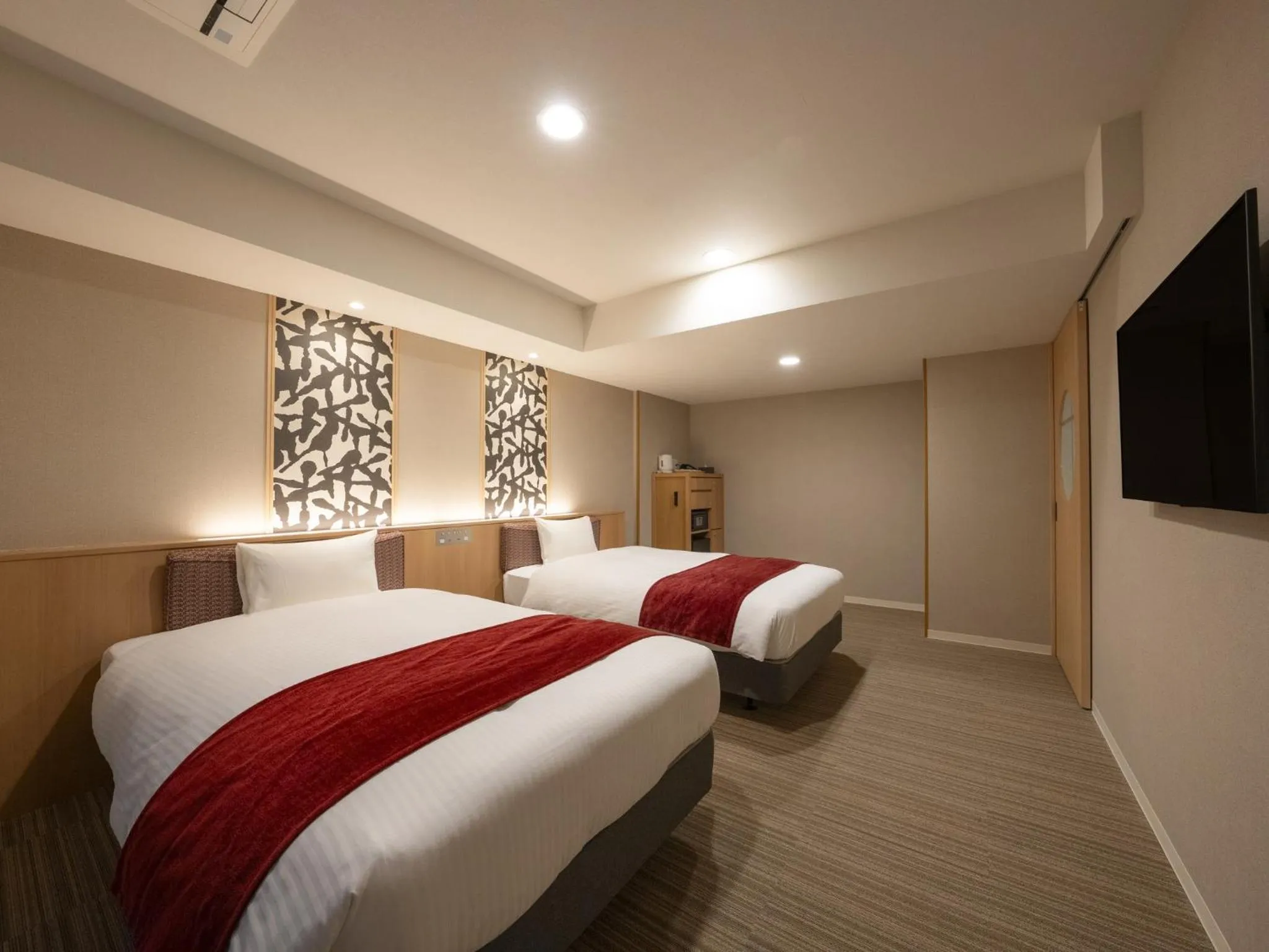 Photo of the whole room, Bed in Hotel SUI Kyoto Kiyomizu