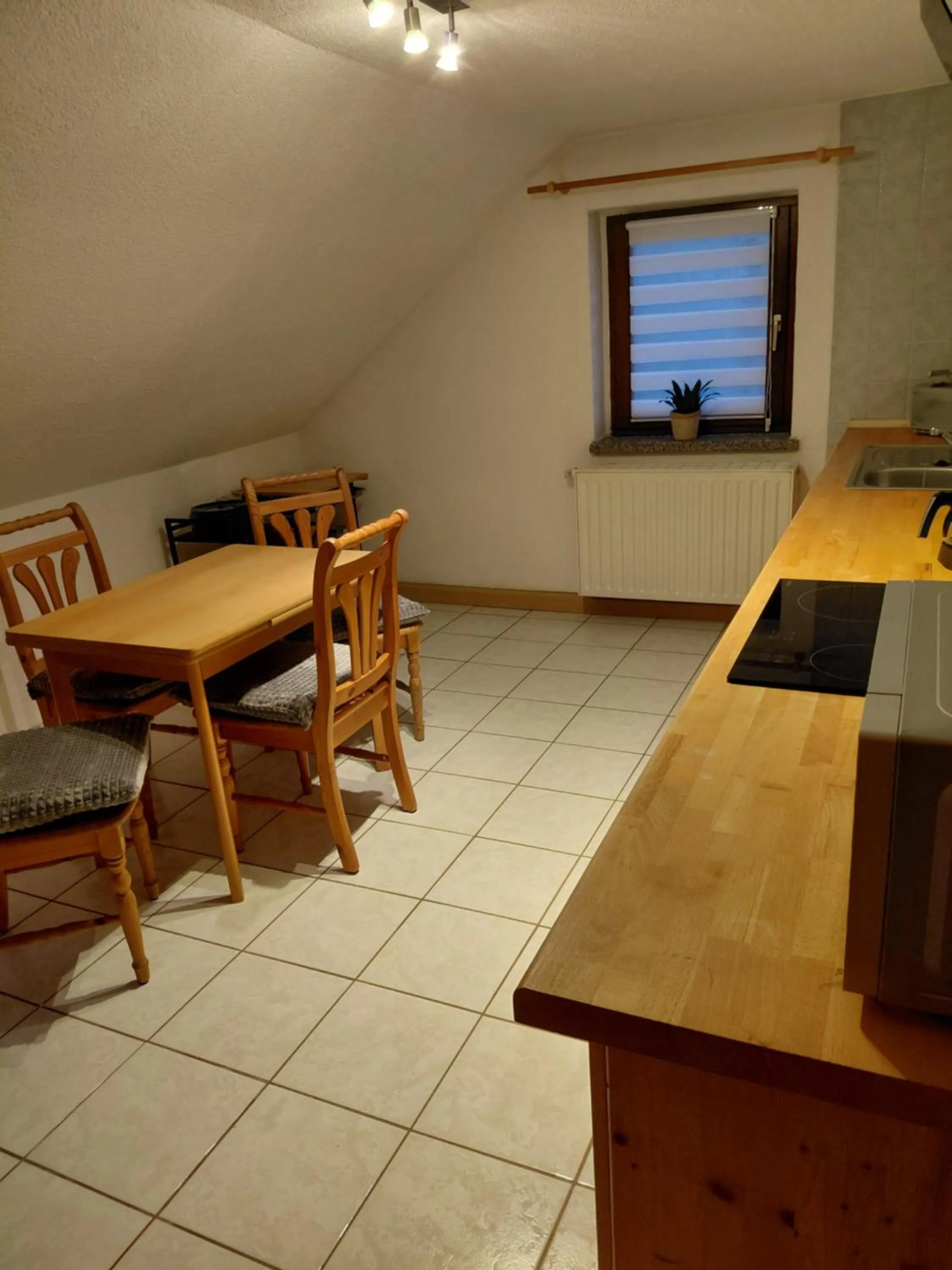 Einkehr zur Rennstrecke