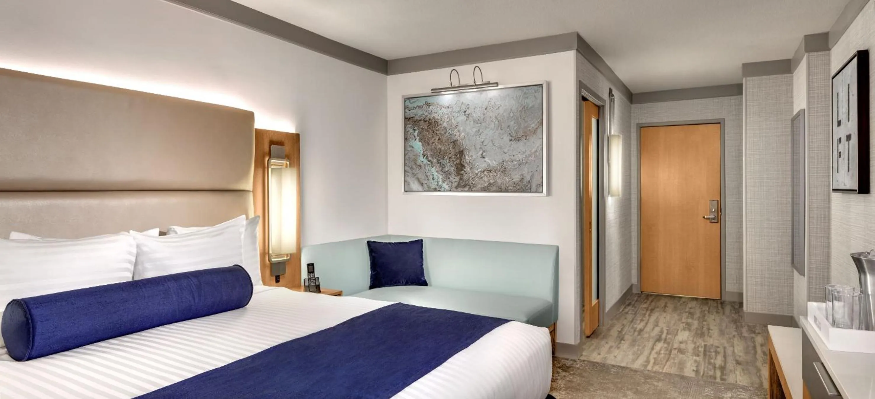 Bedroom, Bed in The STRAT Hotel, Casino & Tower