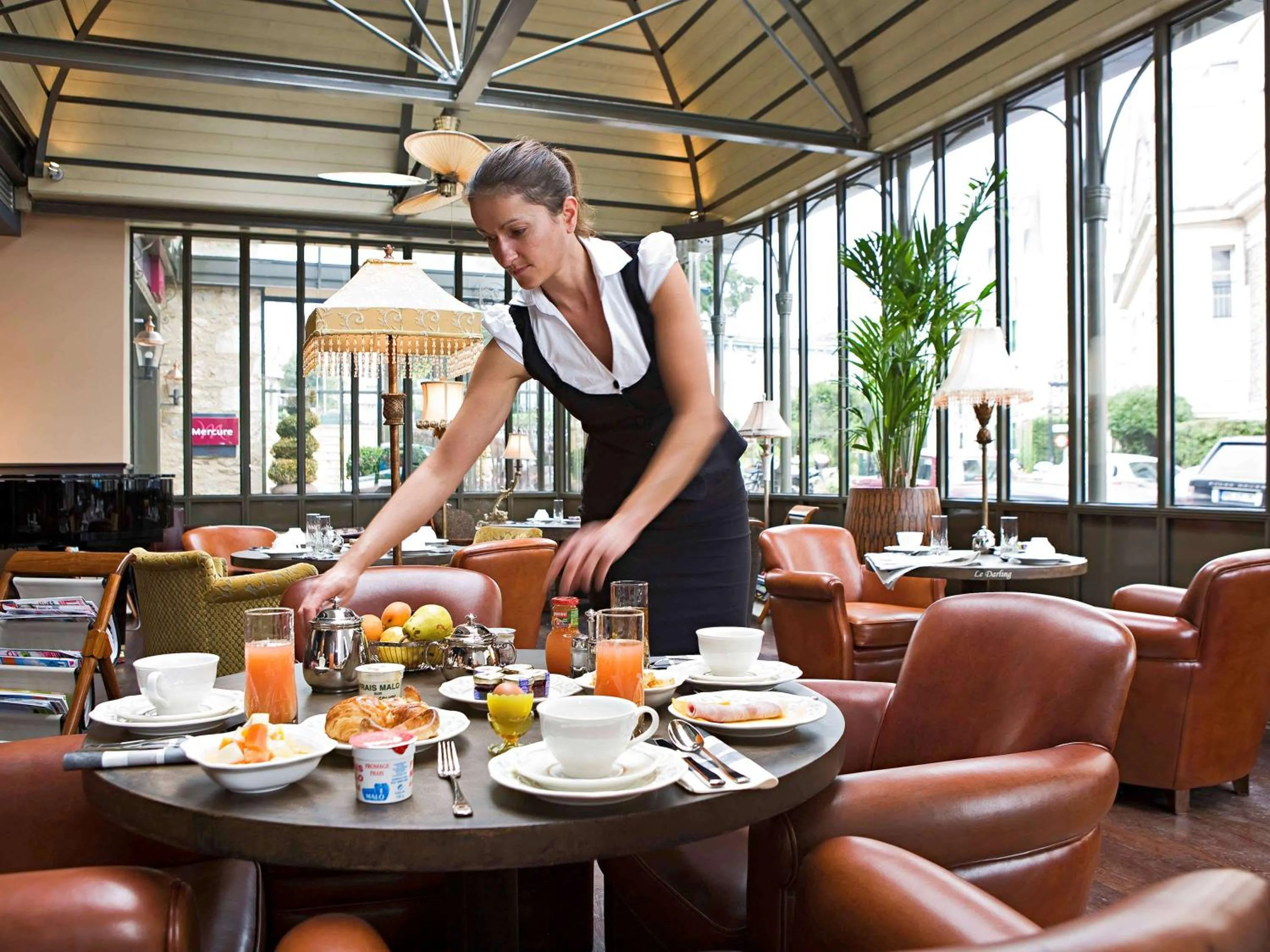 Restaurant/places to eat in Royal Emeraude Hotel Dinard - MGallery Collection