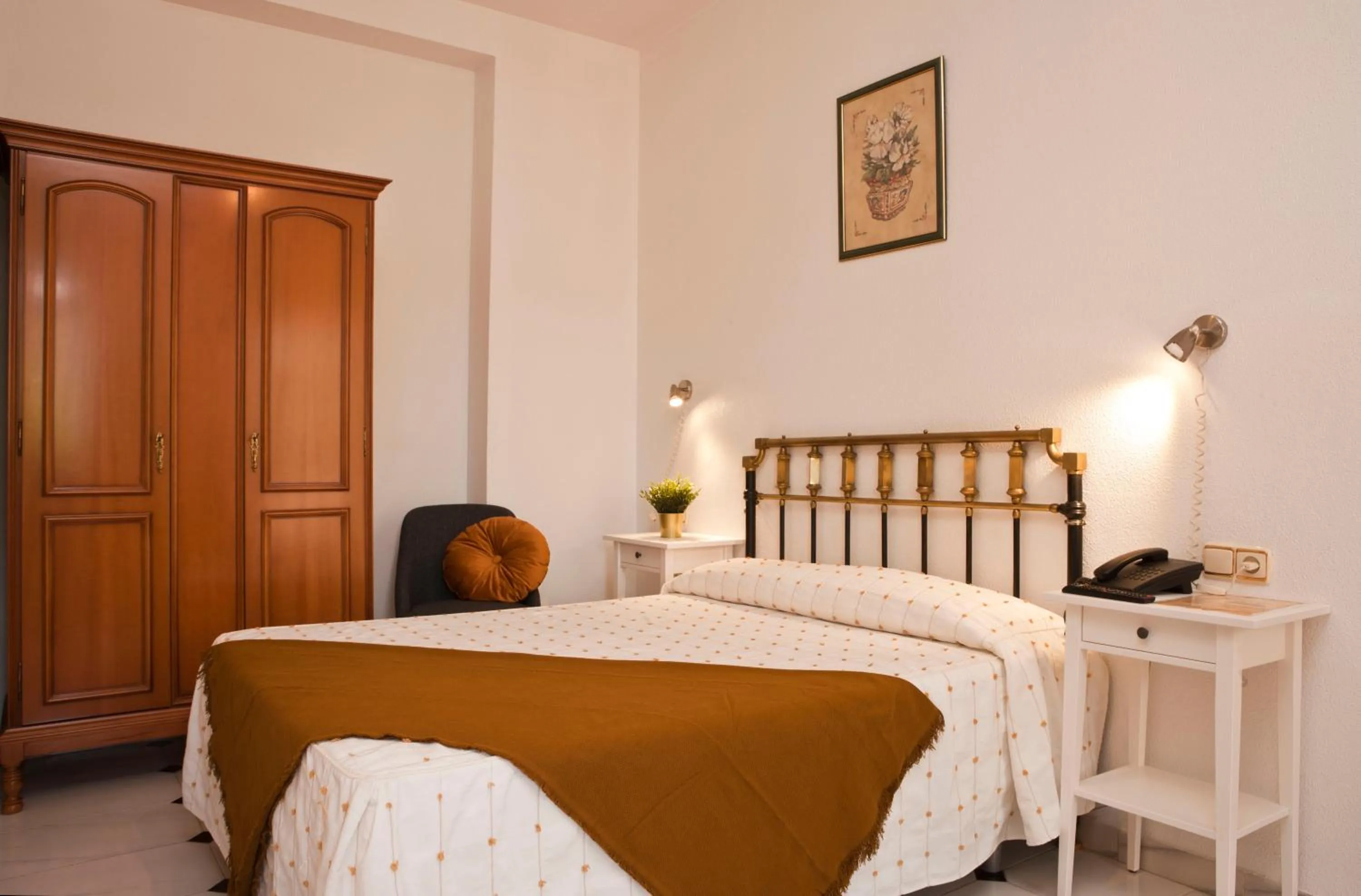 Bedroom, Bed in Hotel Rural El Molino