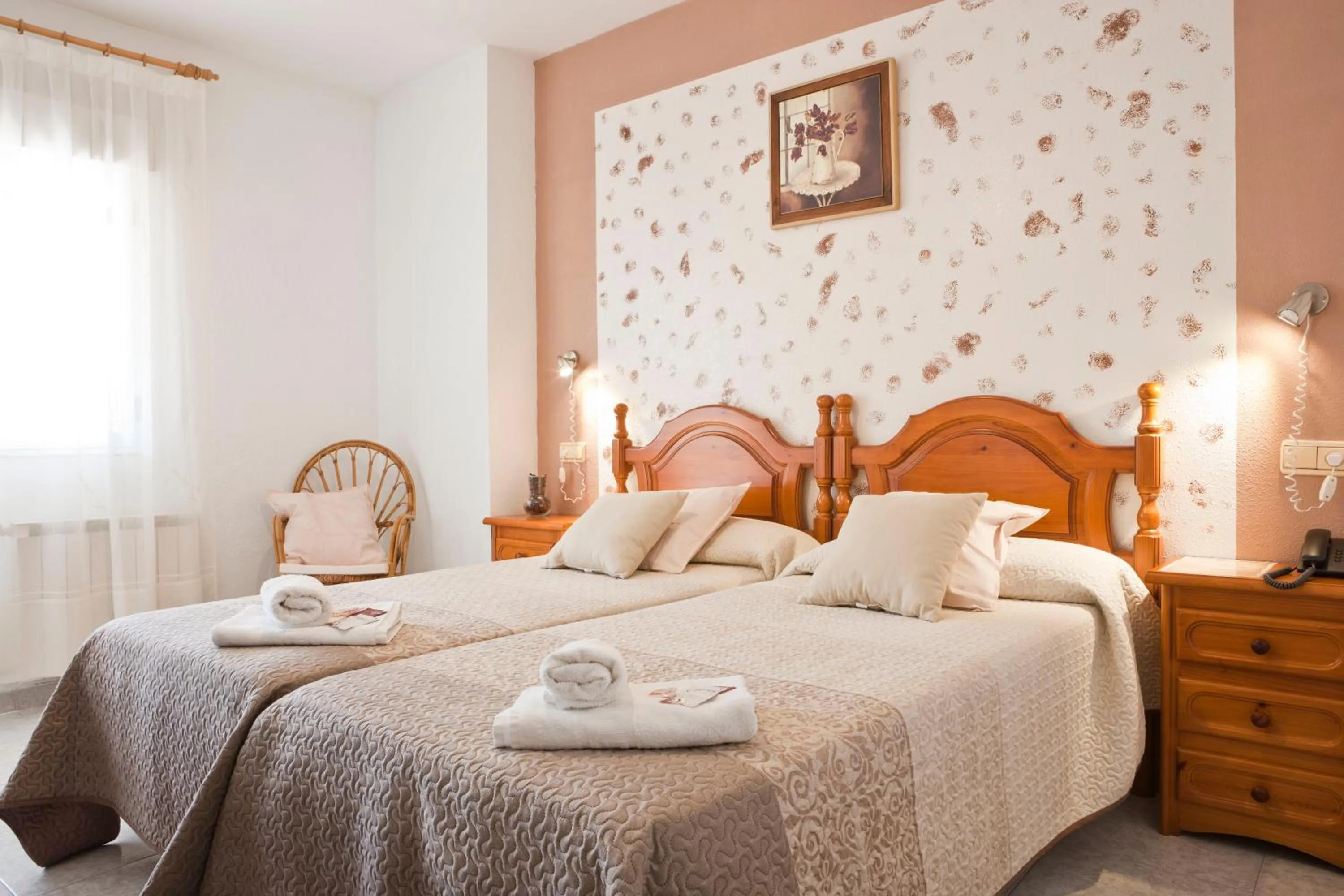 Photo of the whole room, Bed in Hotel Rural El Molino