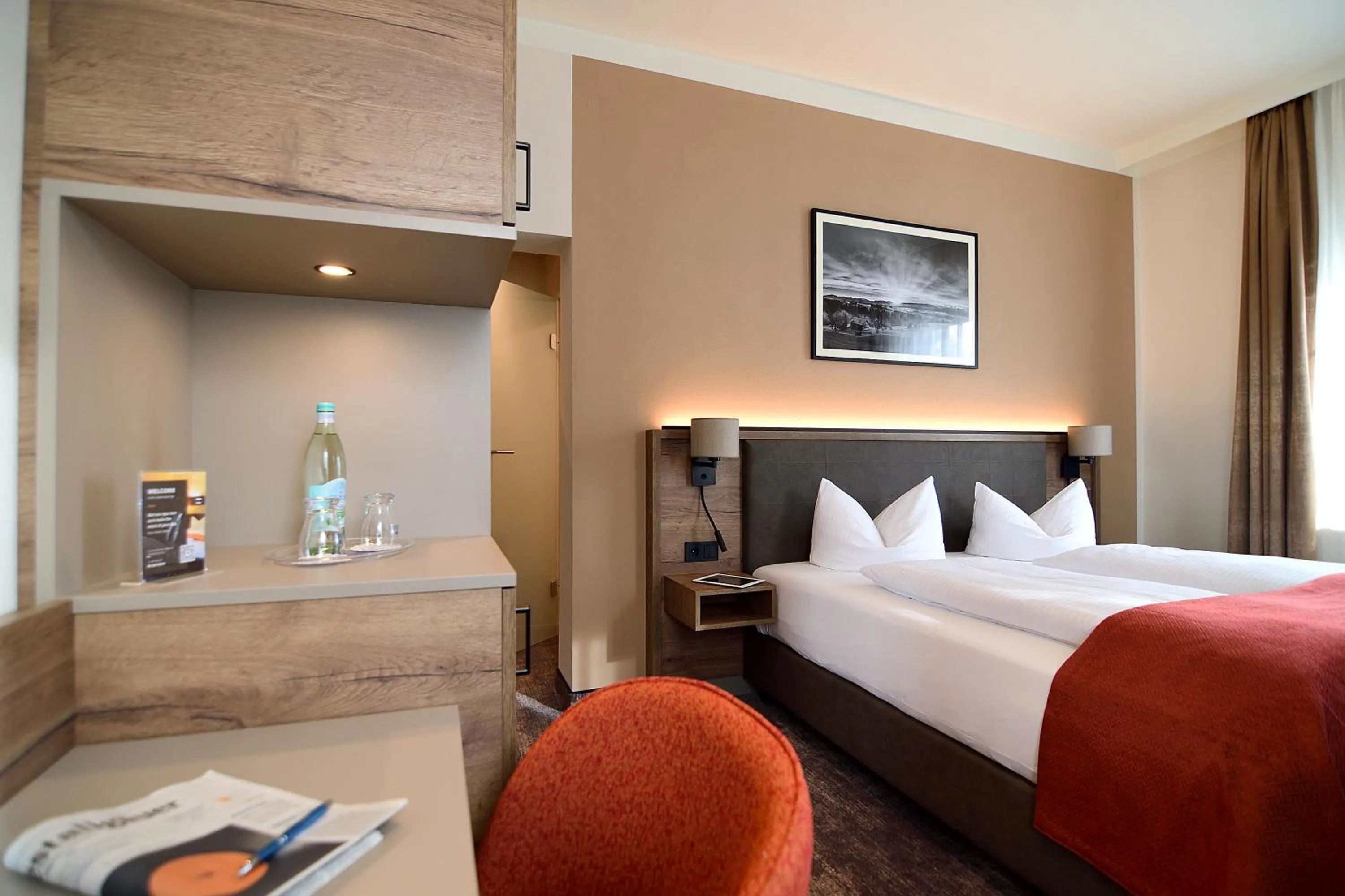 Photo of the whole room, Bed in Lindenberger Hof