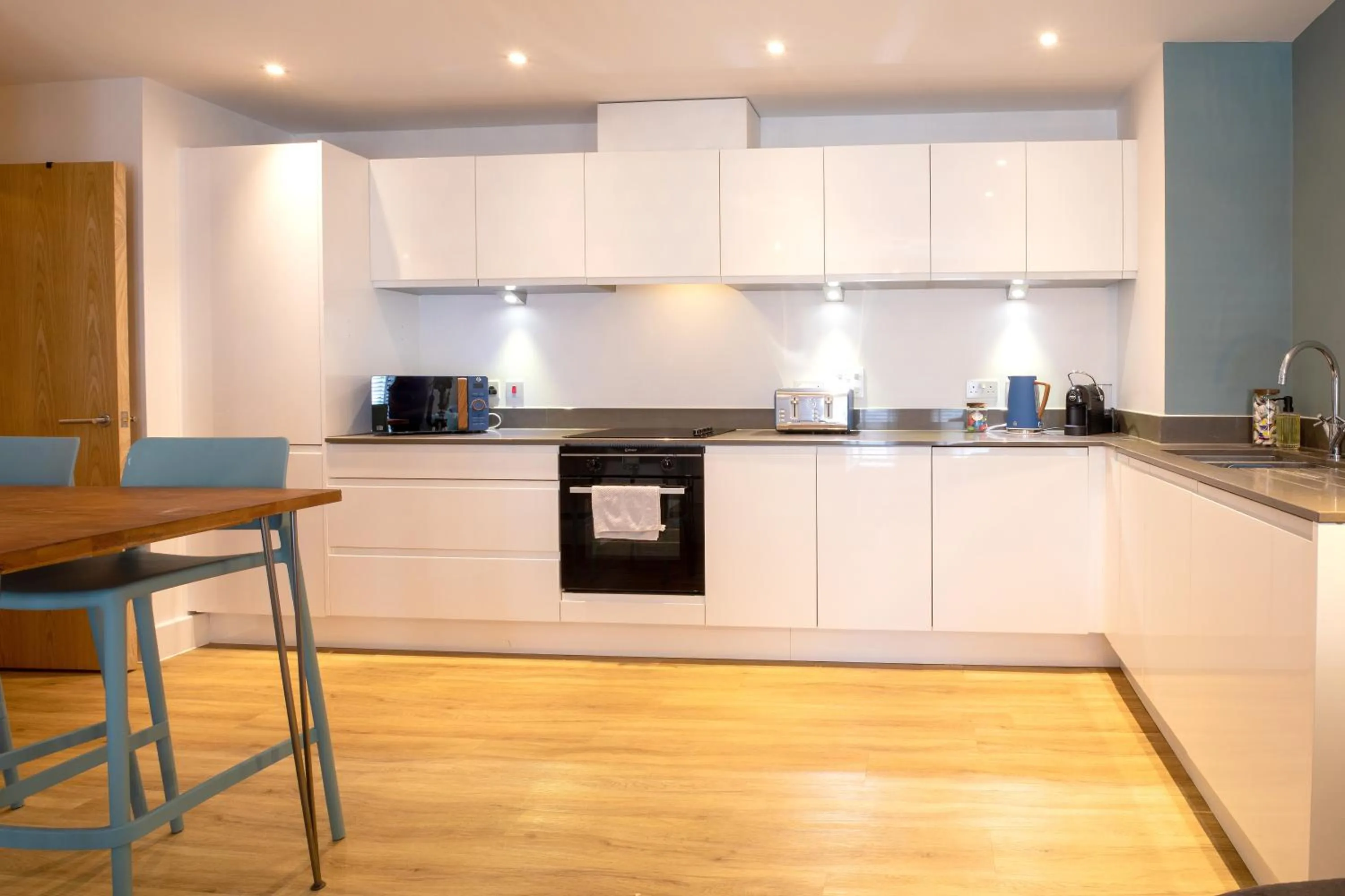 Kitchen or kitchenette in Orchard Point