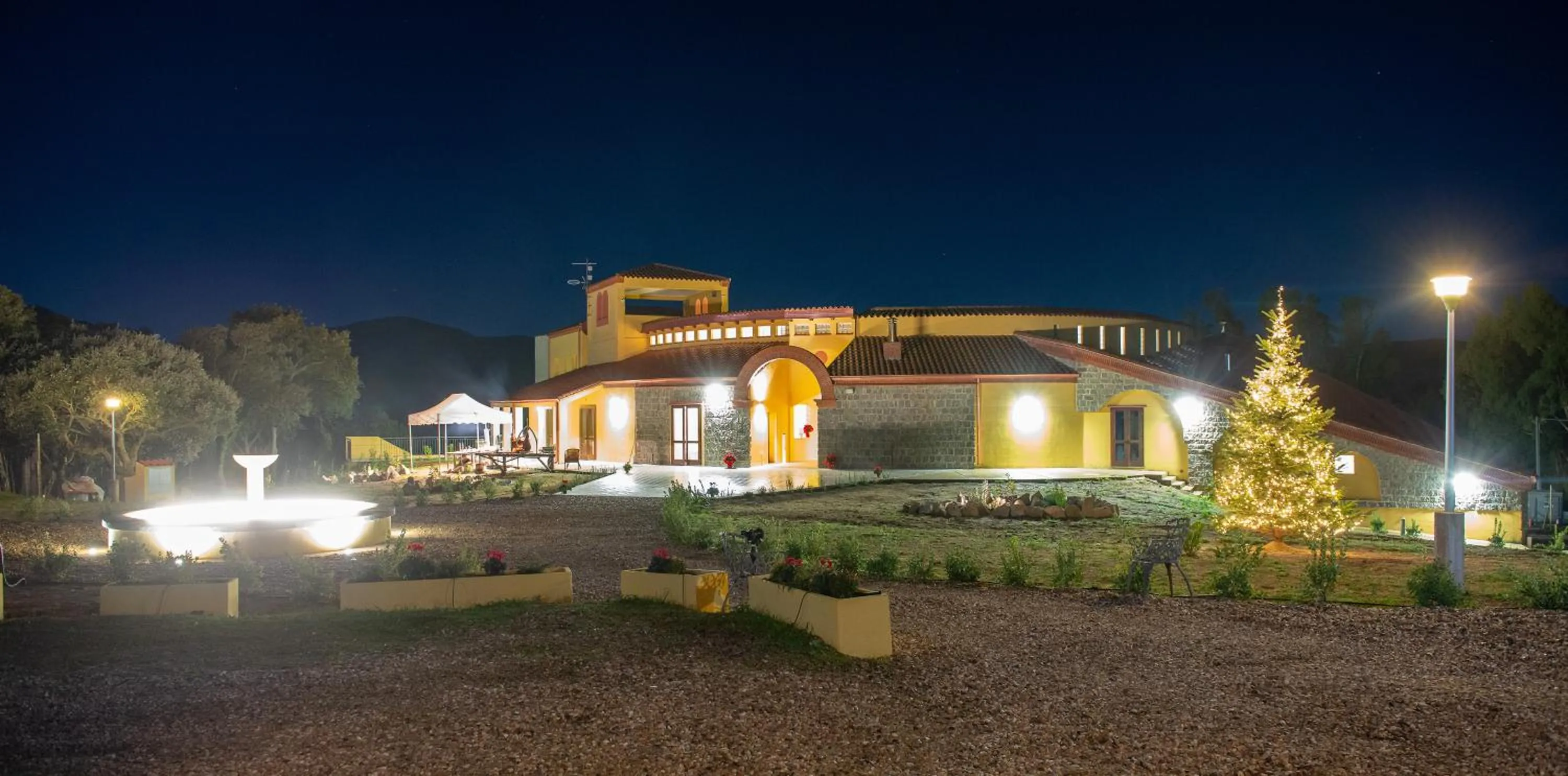 Garden in S'ena Hotel