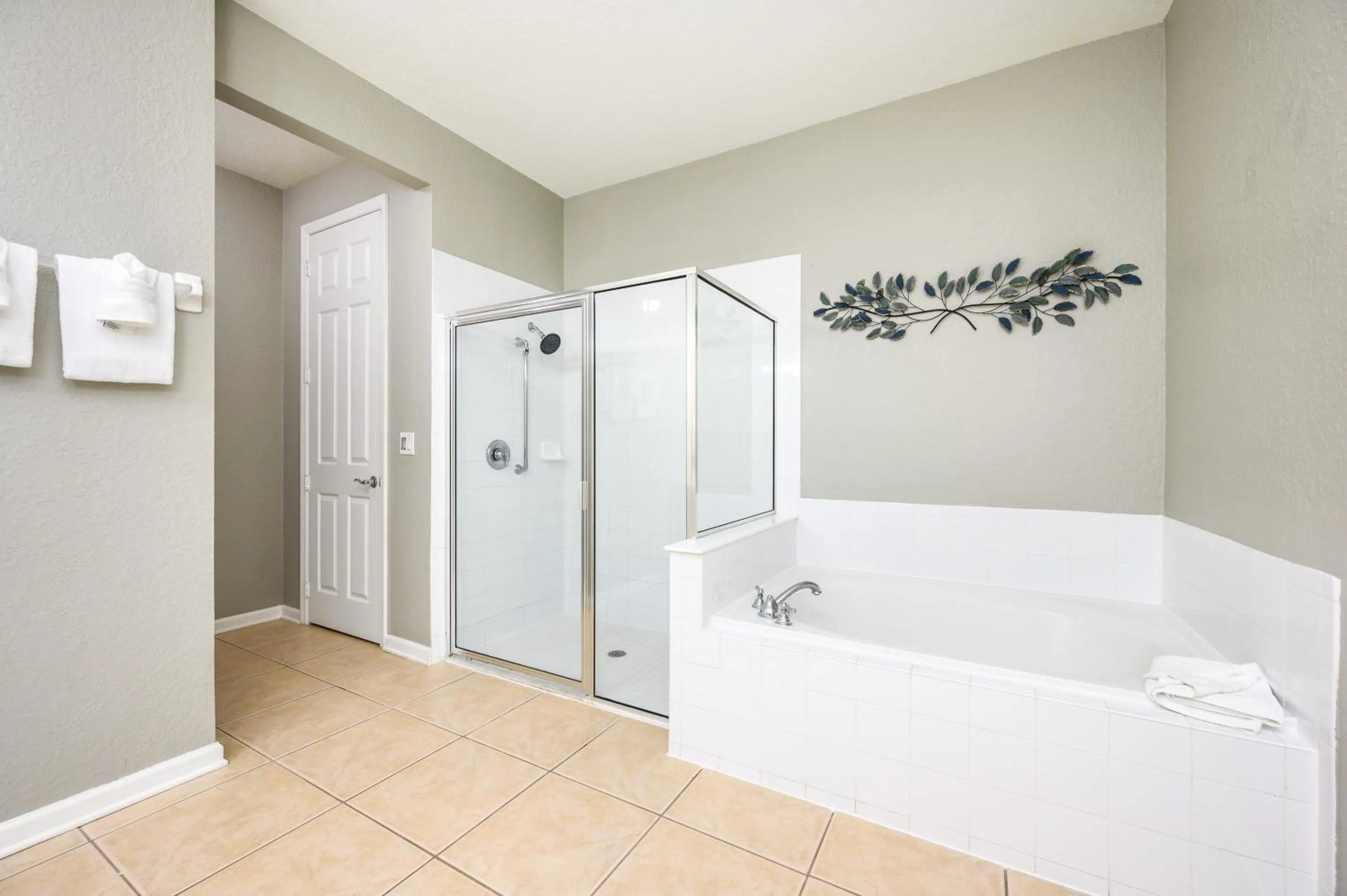 Bathroom in Vista Cay Resort by Millenium at Universal Blvd.