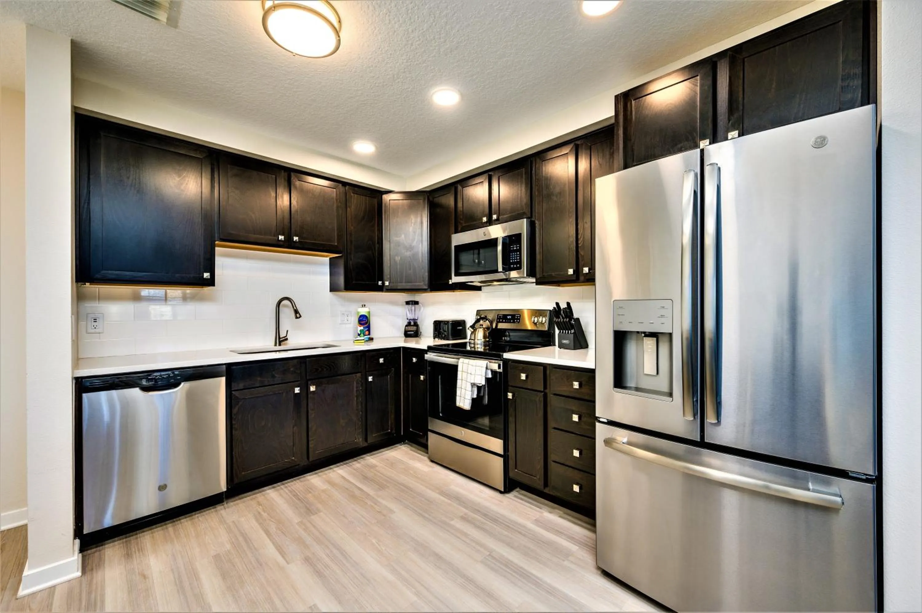 kitchen in Vista Cay Resort by Millenium at Universal Blvd.