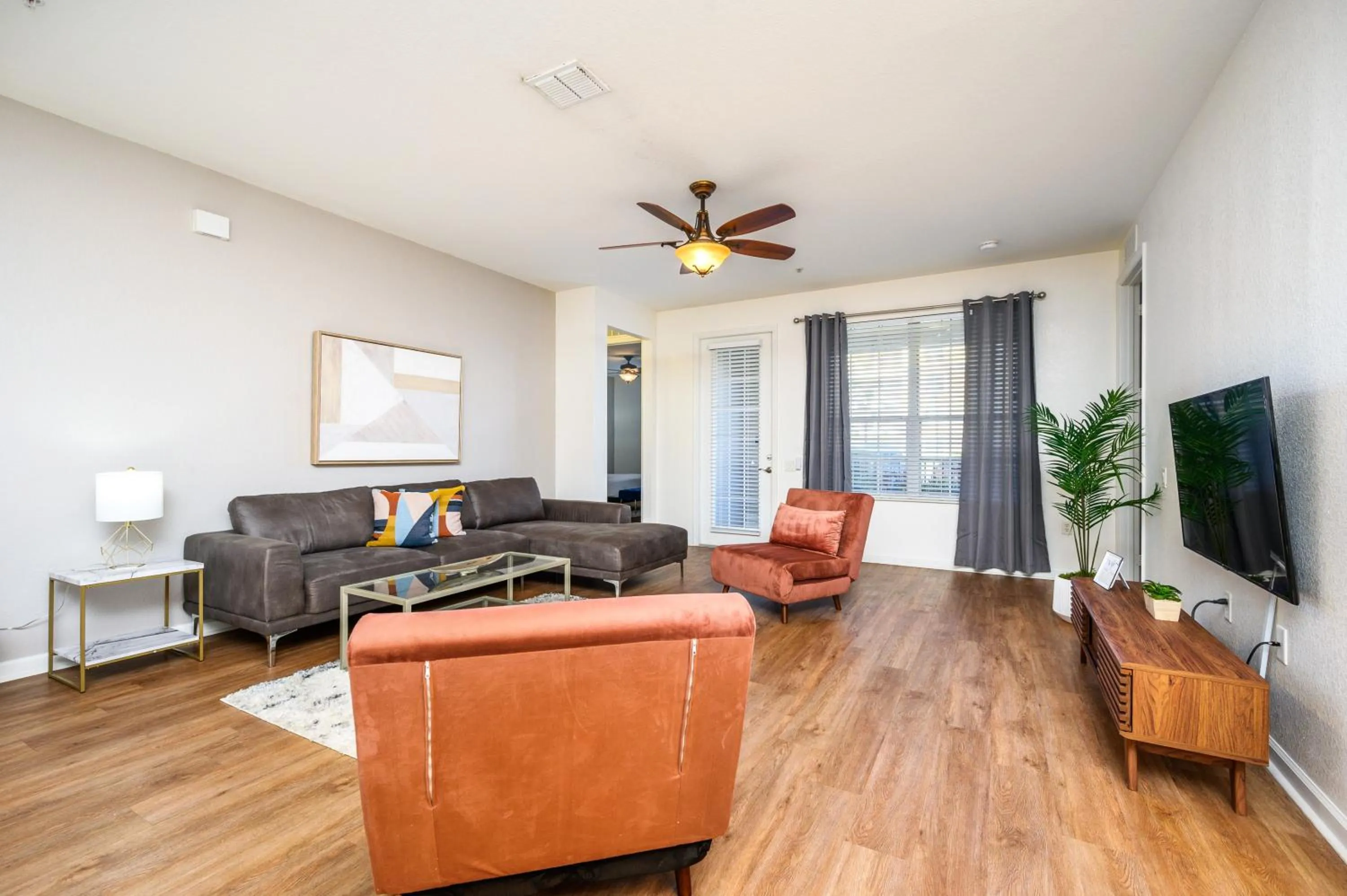 Living room in Vista Cay Resort by Millenium at Universal Blvd.