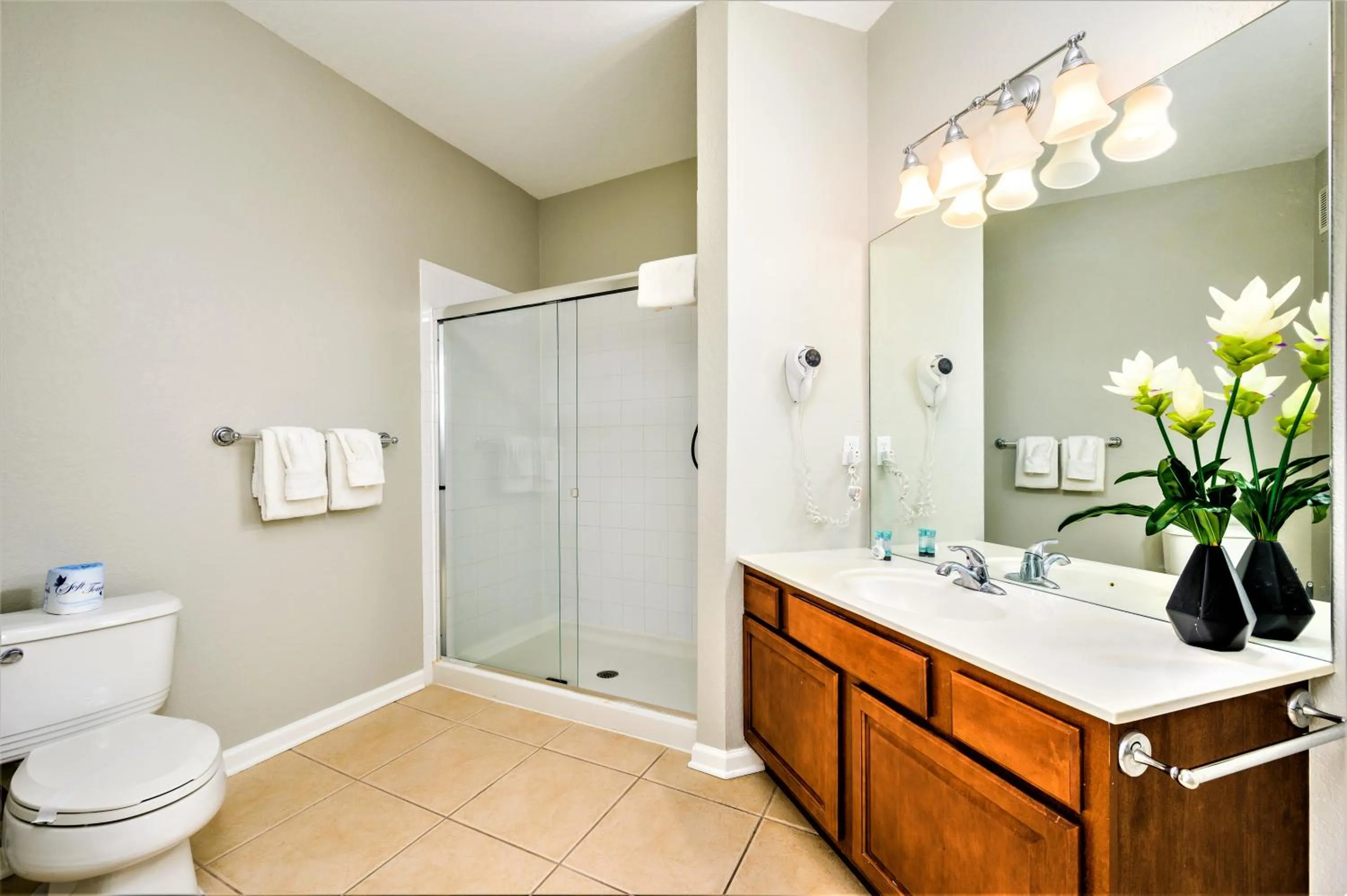 Bathroom in Vista Cay Resort by Millenium at Universal Blvd.