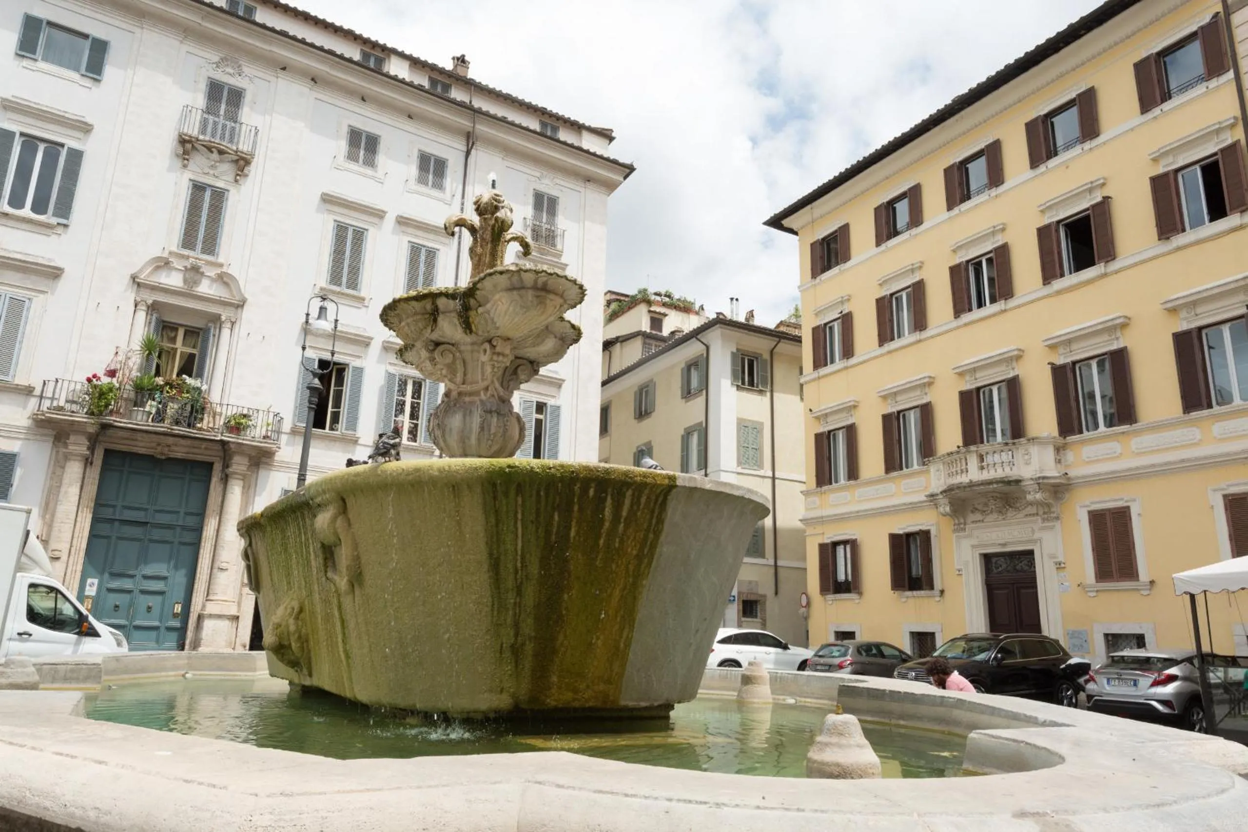 Day in Campo de Fiori Lovely Apartment