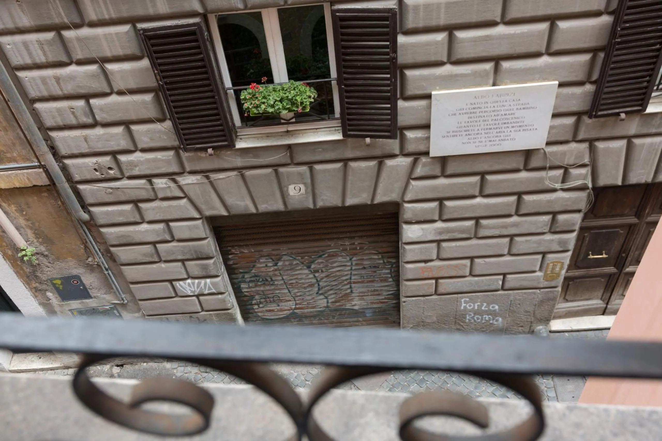 City view in Campo de Fiori Lovely Apartment