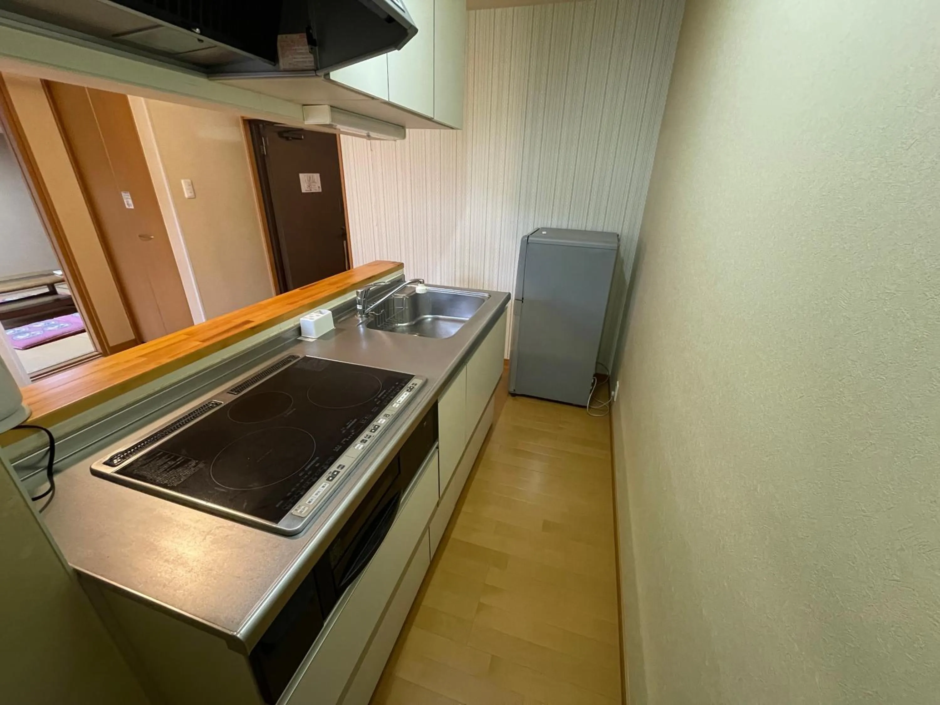 Kitchen or kitchenette in Hotel Isodokei