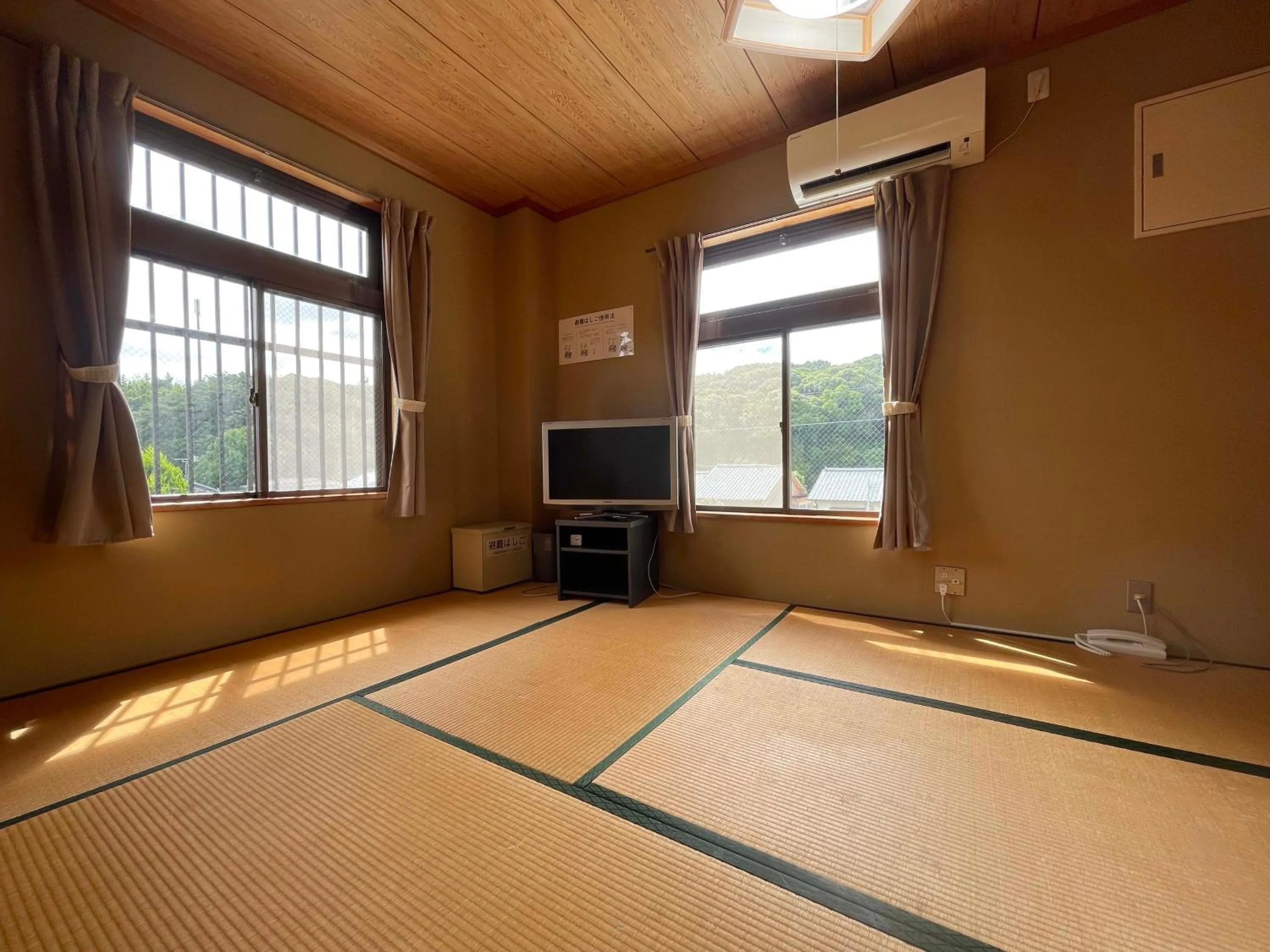 TV and multimedia in Hotel Isodokei