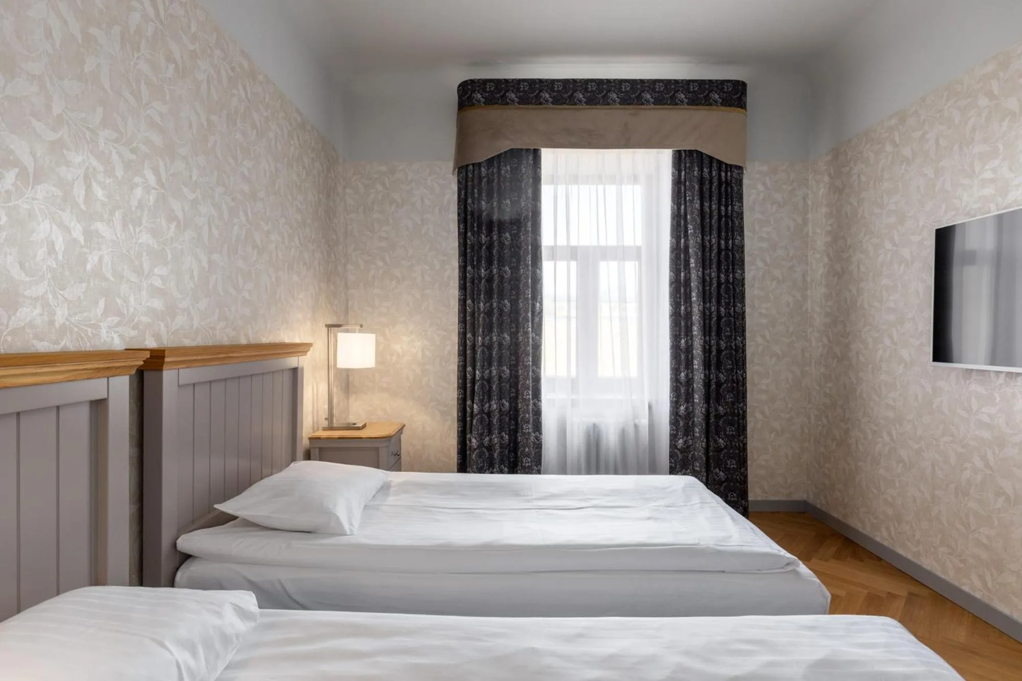 Bed in Roze Republikas Apartments