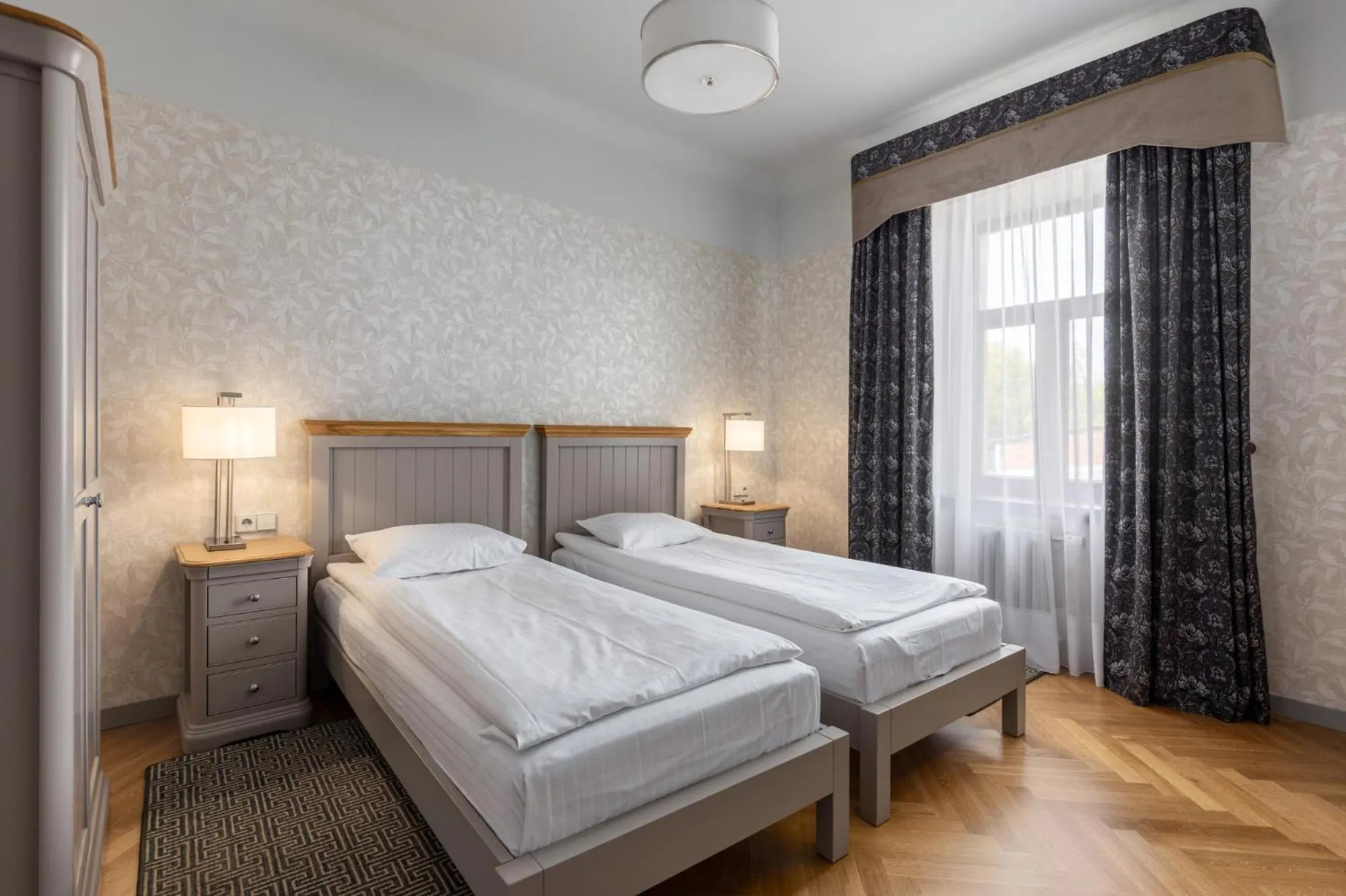 Bed in Roze Republikas Apartments