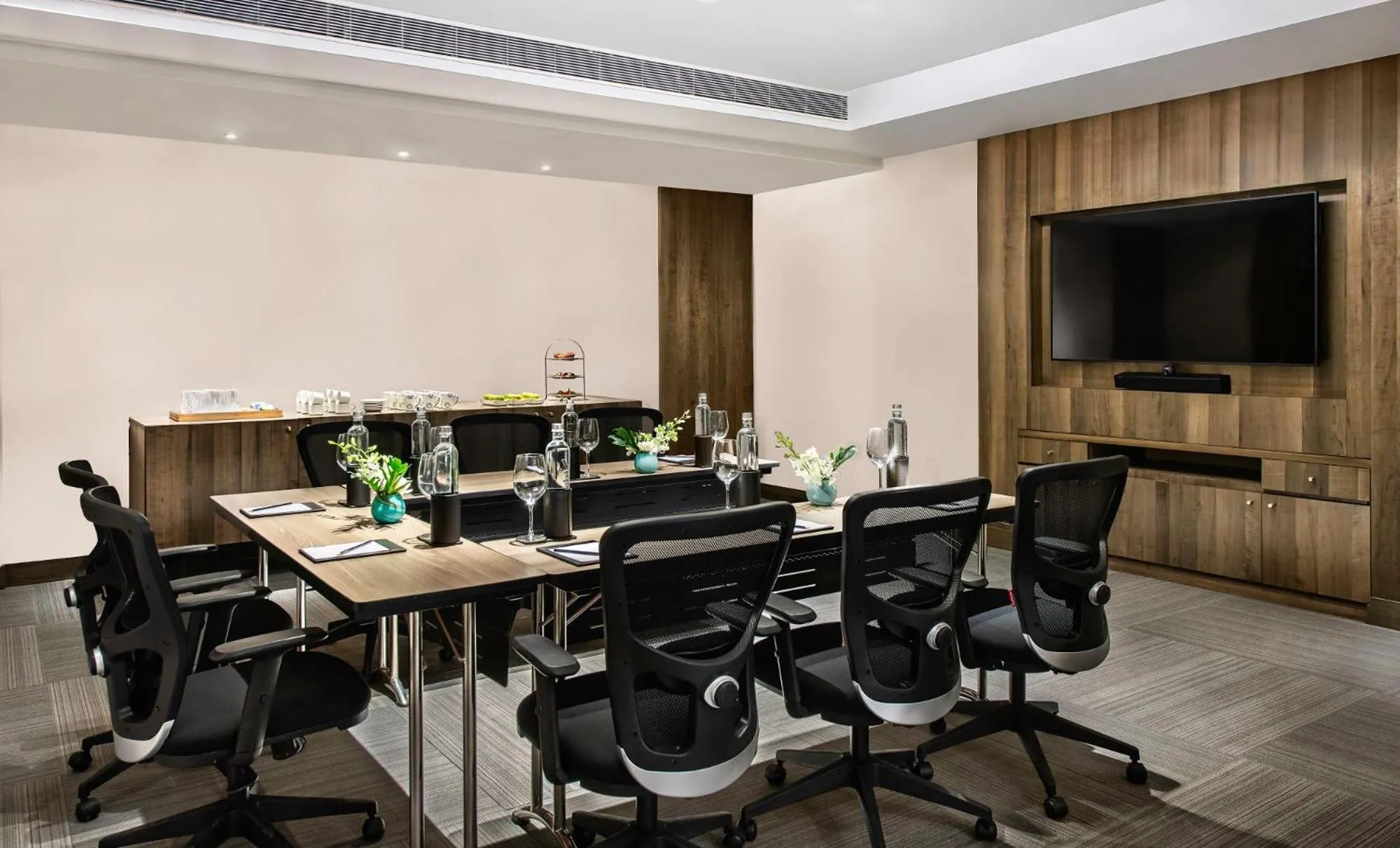 Business facilities in Vivanta Bhubaneswar DN Square