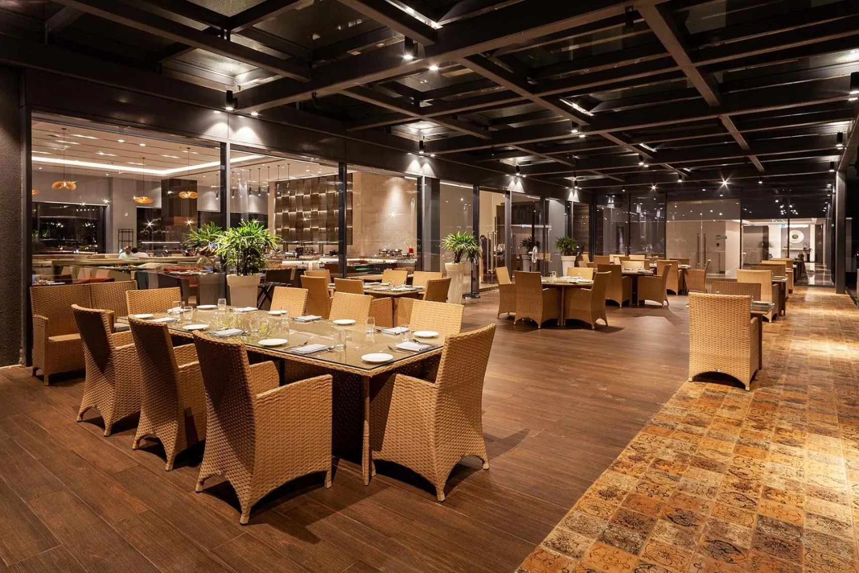 Restaurant/places to eat in Vivanta Bhubaneswar DN Square