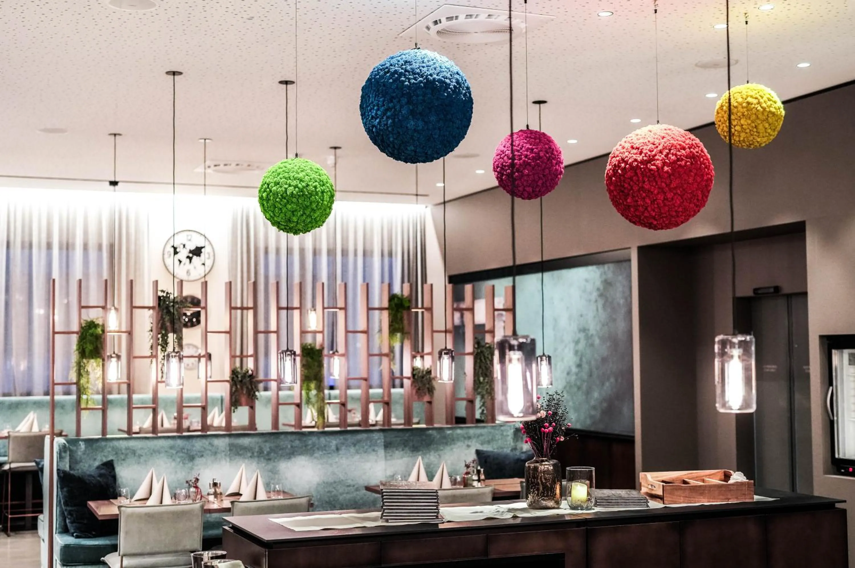 Restaurant/places to eat in Hotel Das Zeit