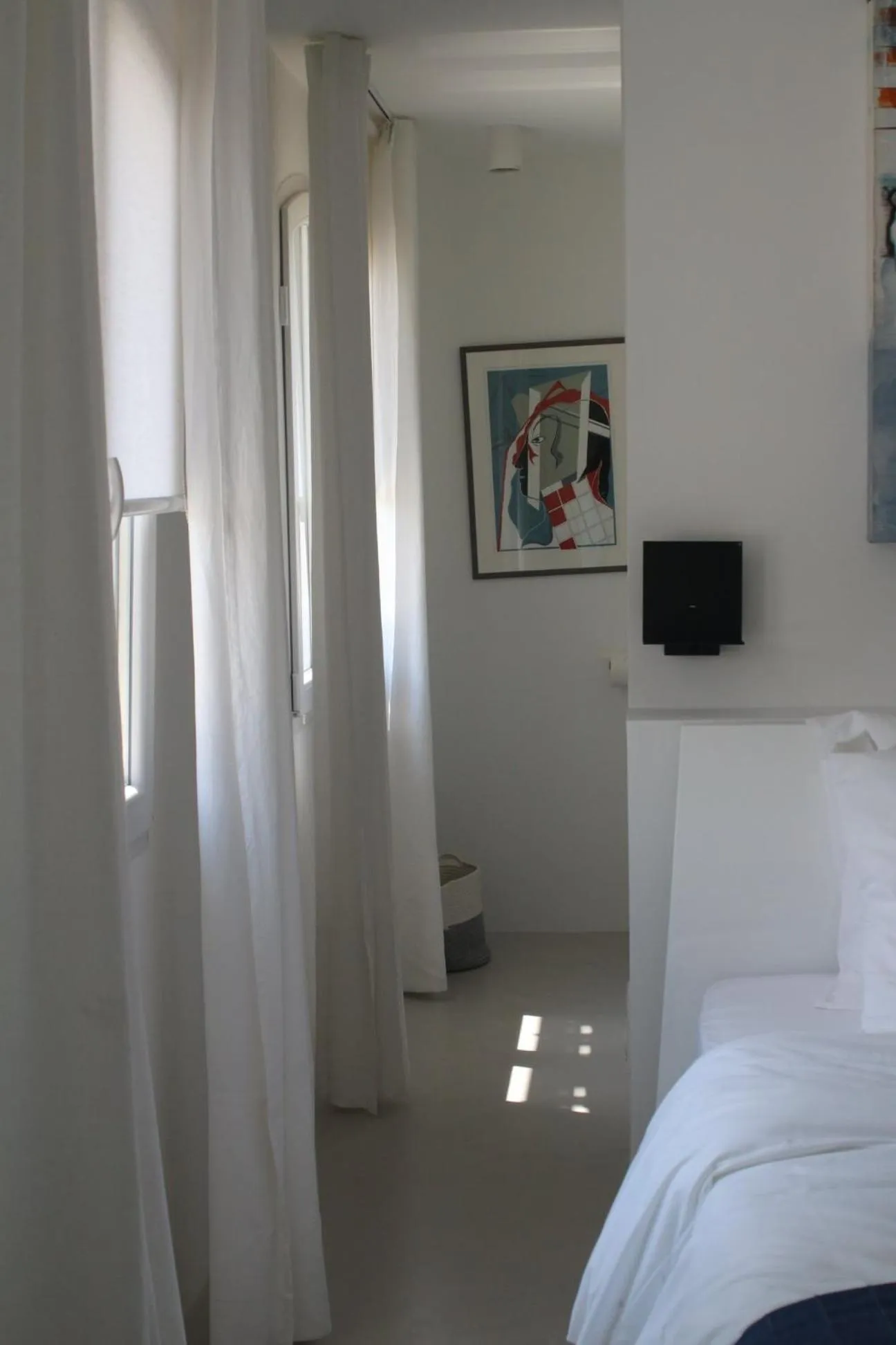 Bed in Croissant de Lune