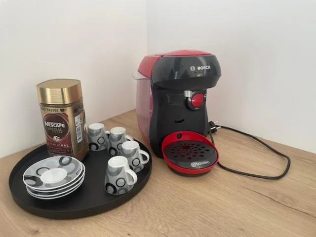 Coffee/tea facilities in Croissant de Lune