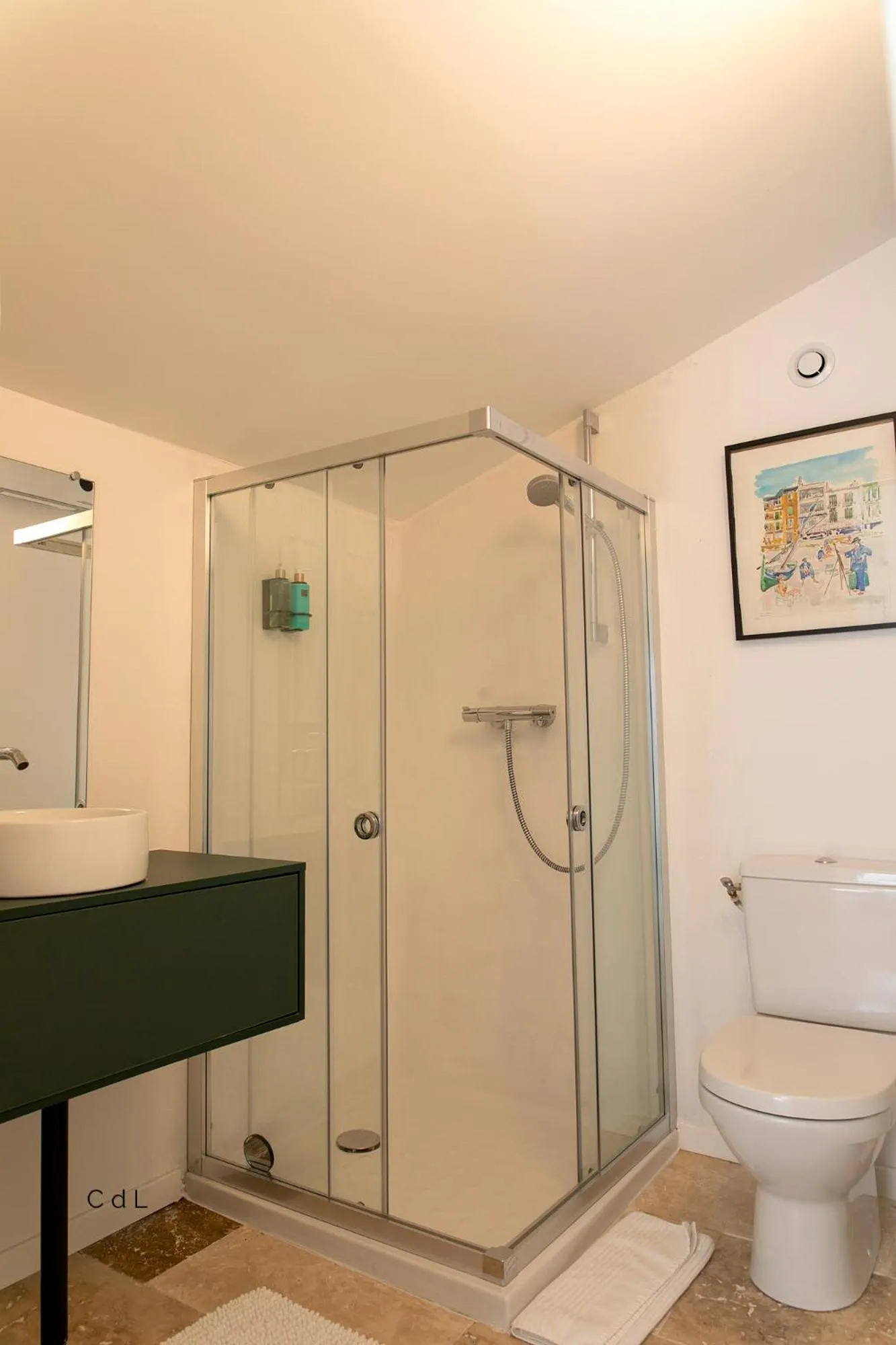 Toilet in Croissant de Lune