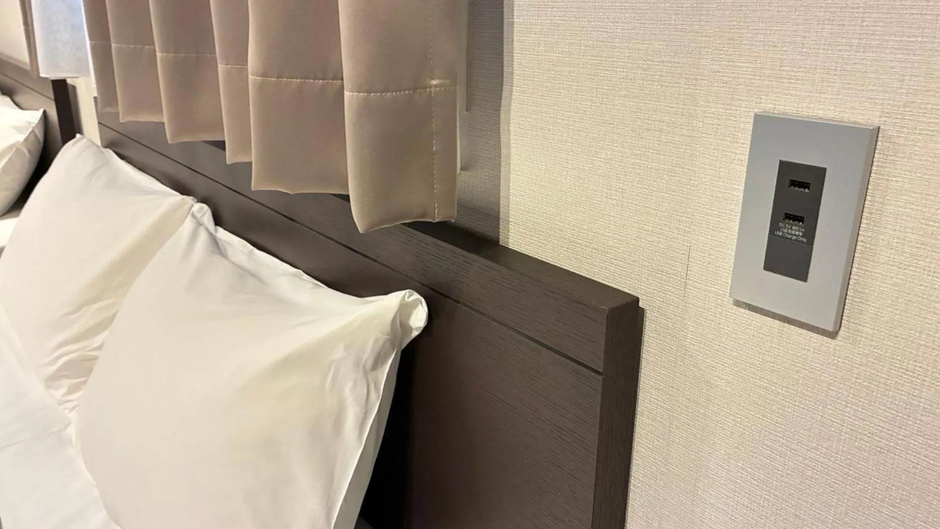 Photo of the whole room, Bed in GRAND BASE Hakataminami