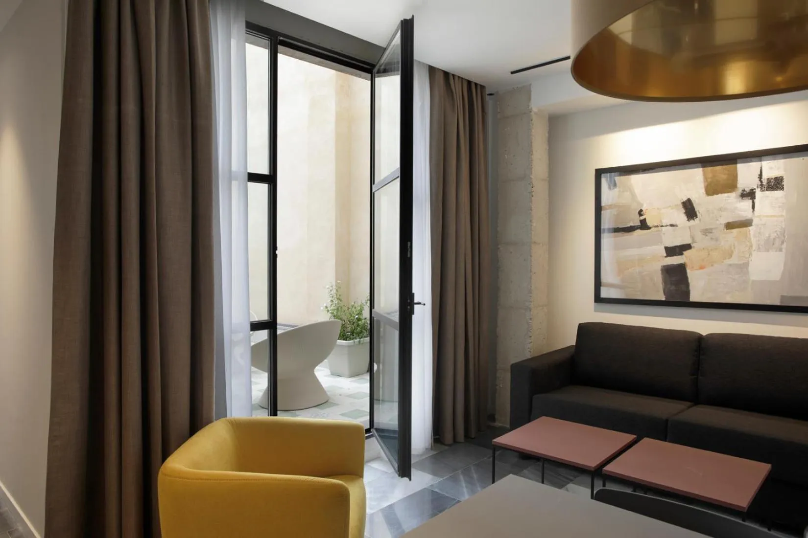 Seating area in Fetén