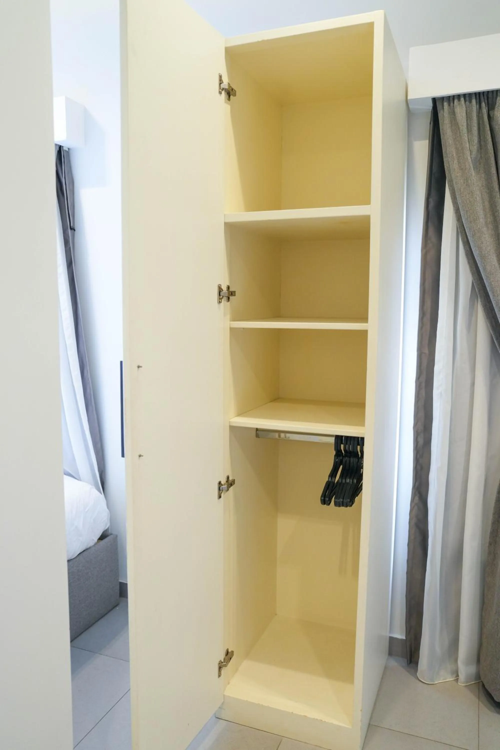 wardrobe in Villa 55