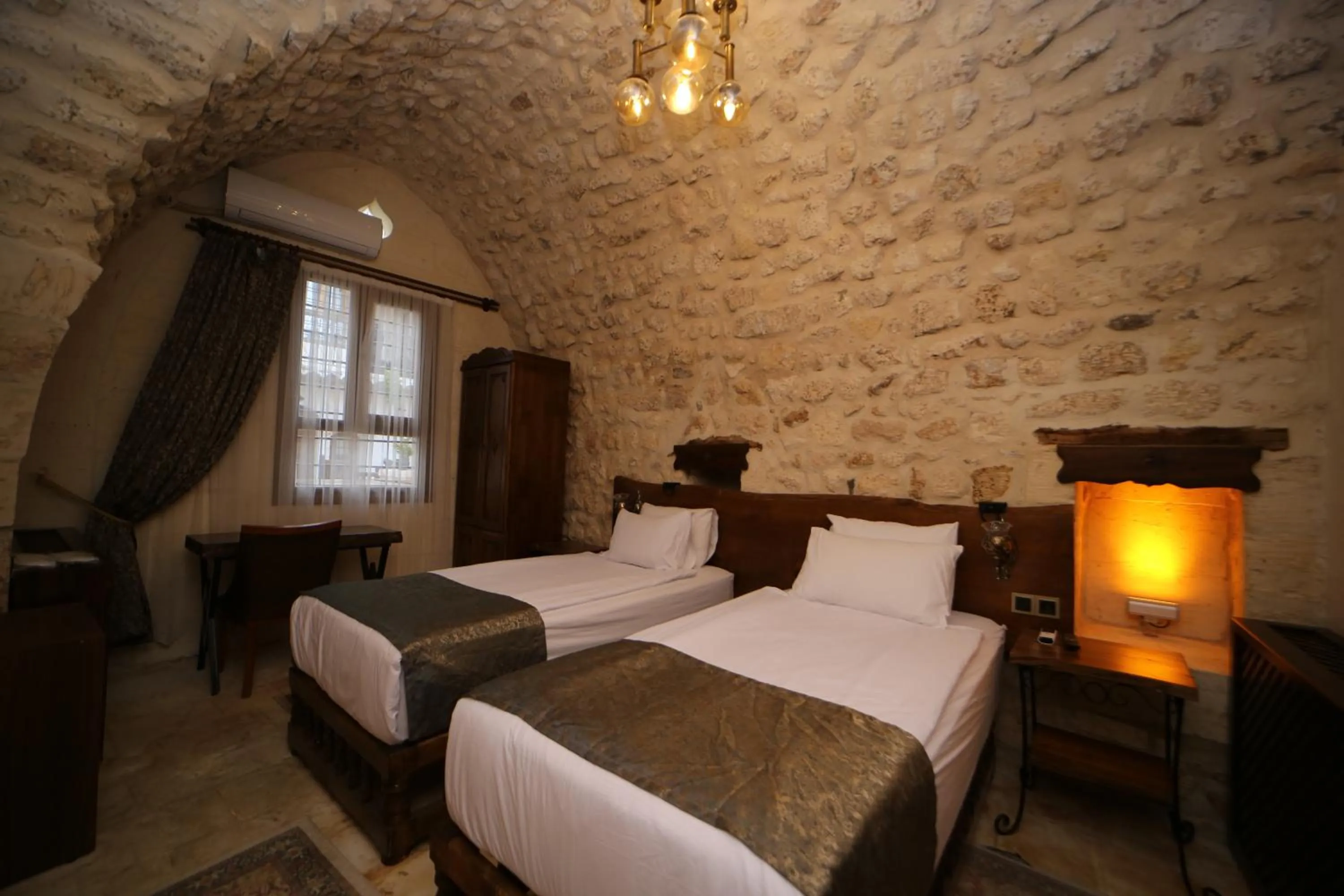 Bedroom, Bed in Tessera Hotel