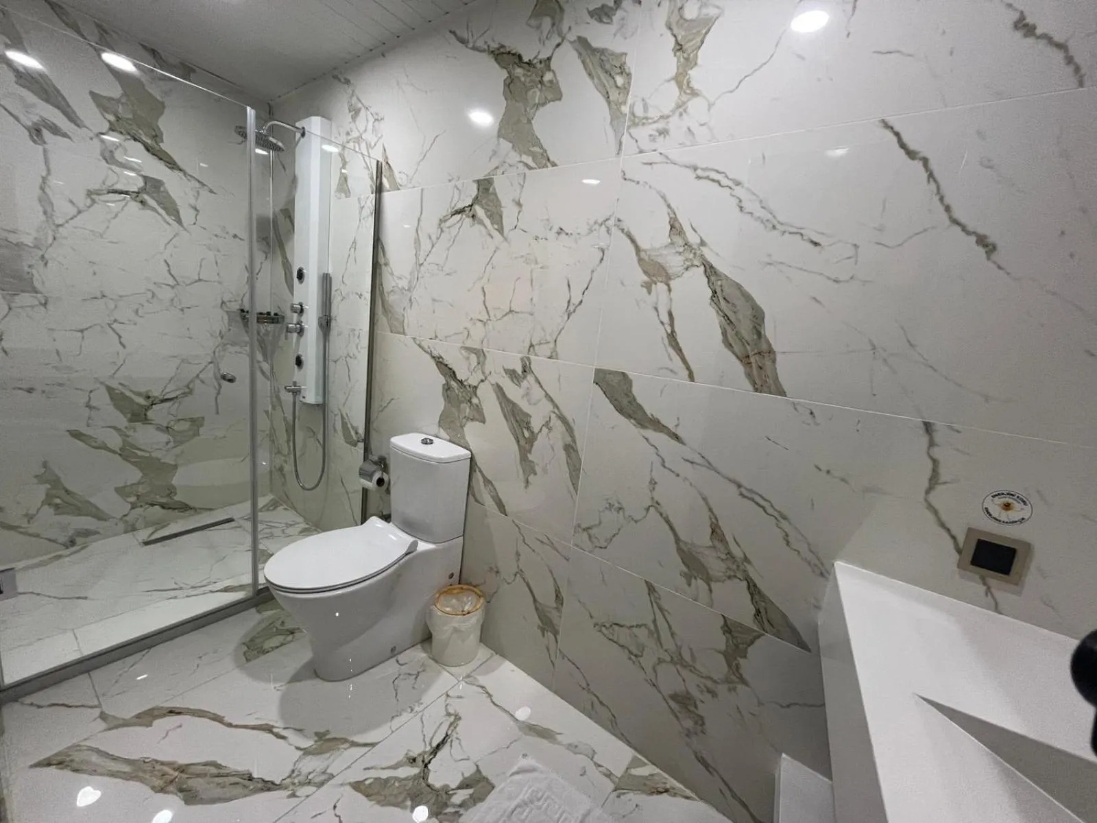 Bathroom in Tessera Hotel