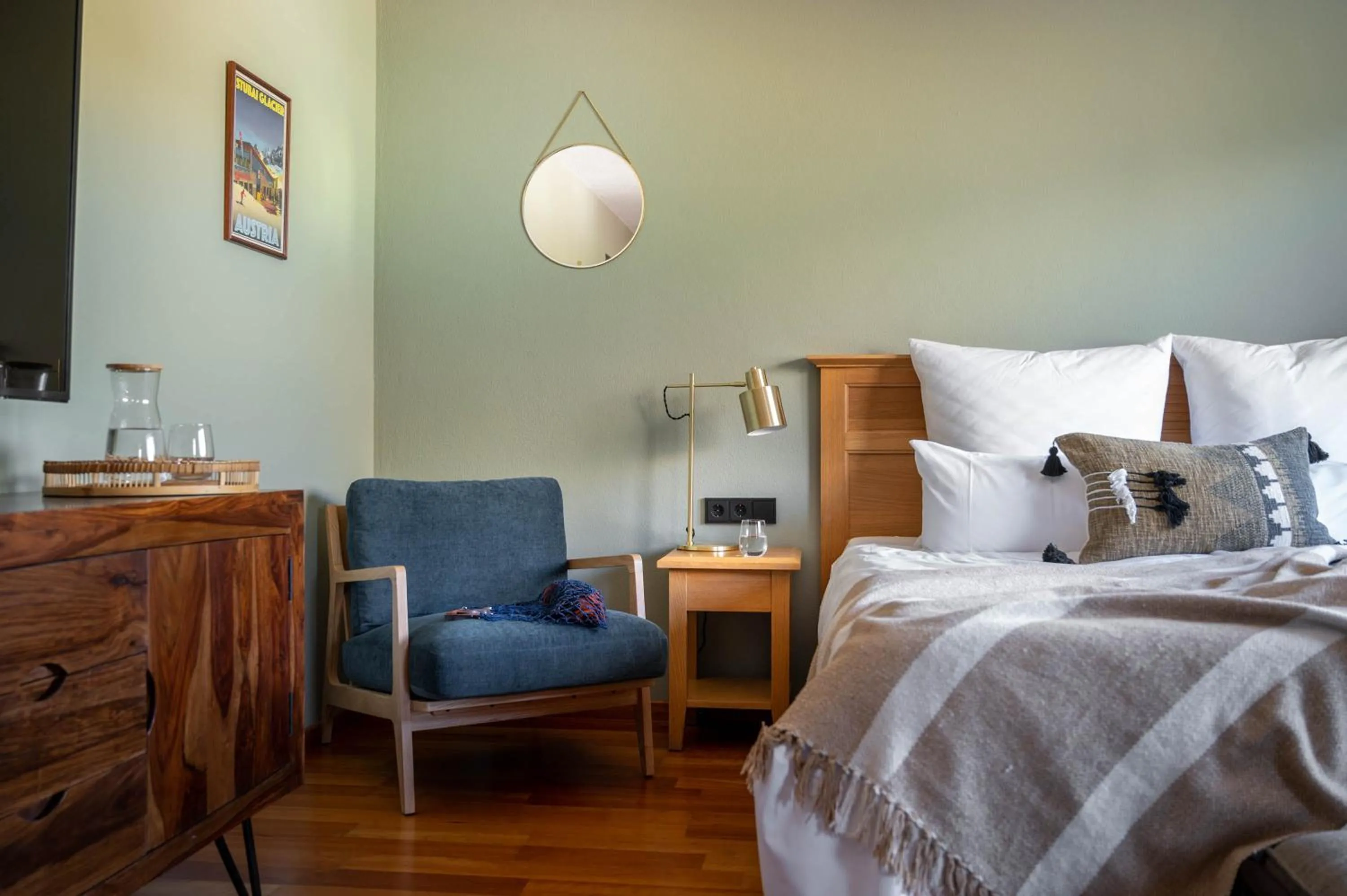 Bed in Boutique Hotel Bellevue Lermoos