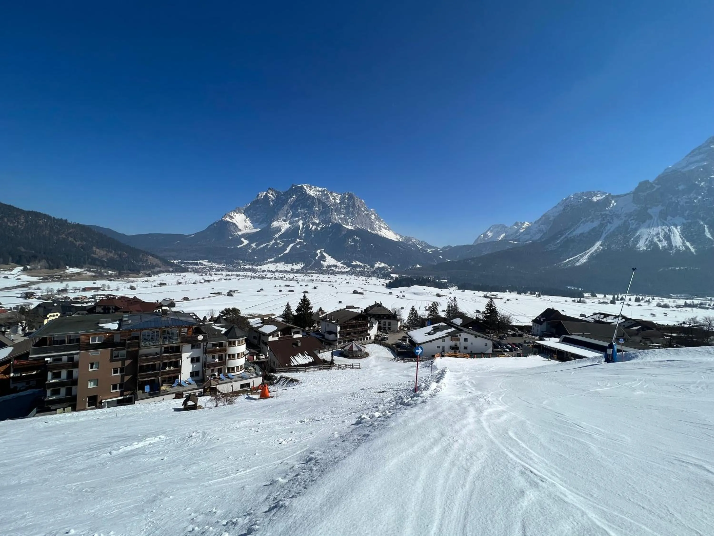 Property building in Boutique Hotel Bellevue Lermoos