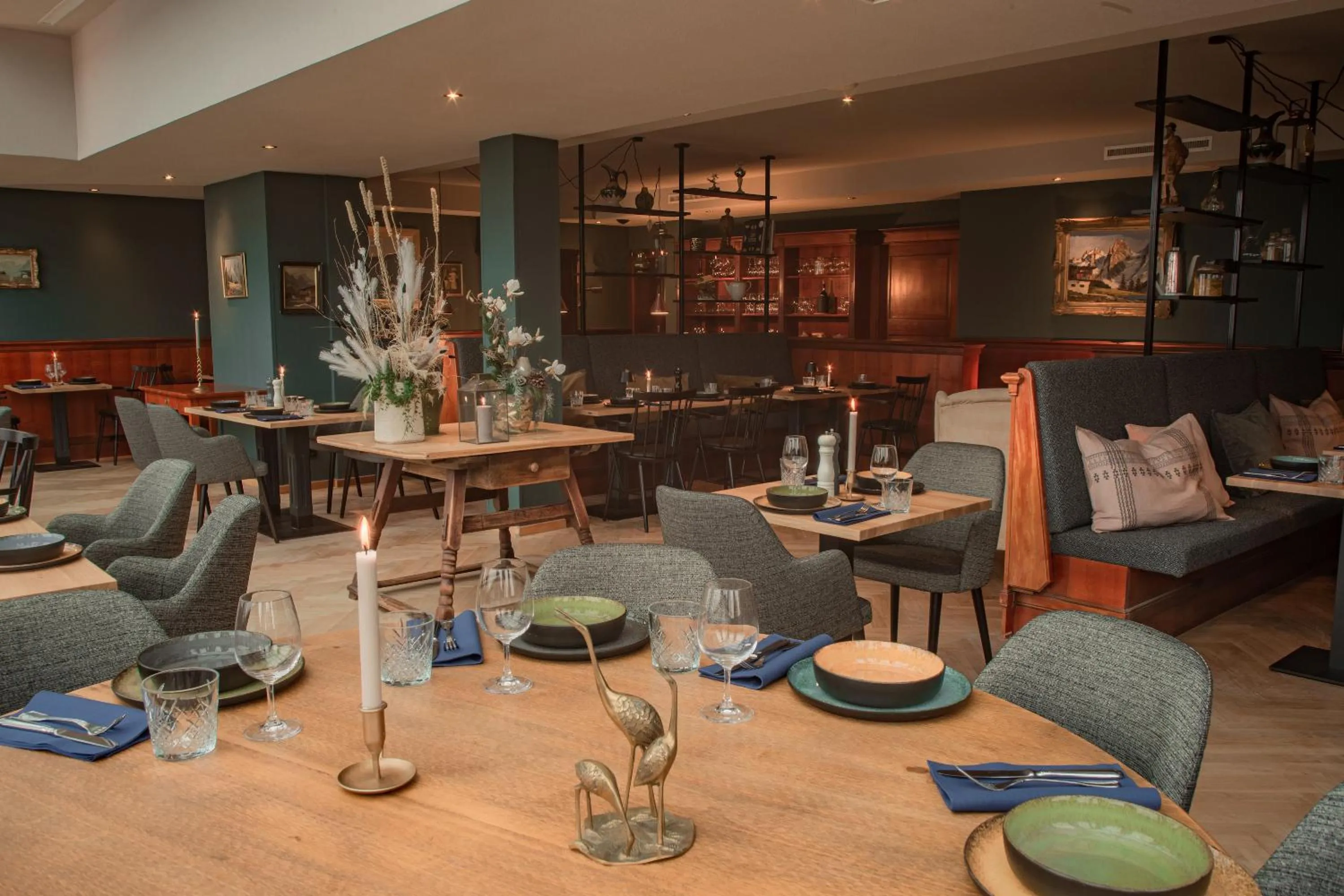 Restaurant/places to eat in Boutique Hotel Bellevue Lermoos