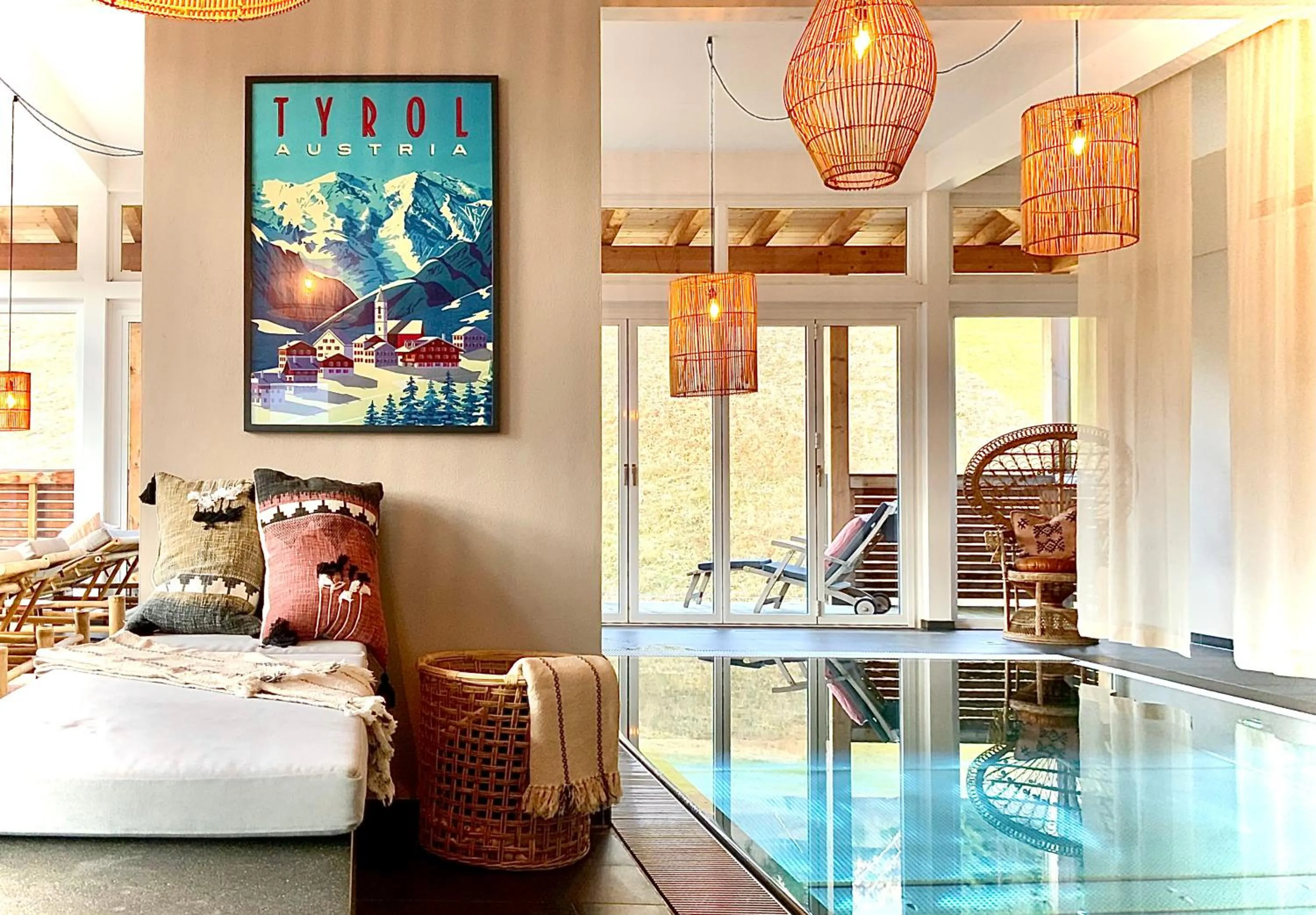 Swimming pool in Boutique Hotel Bellevue Lermoos