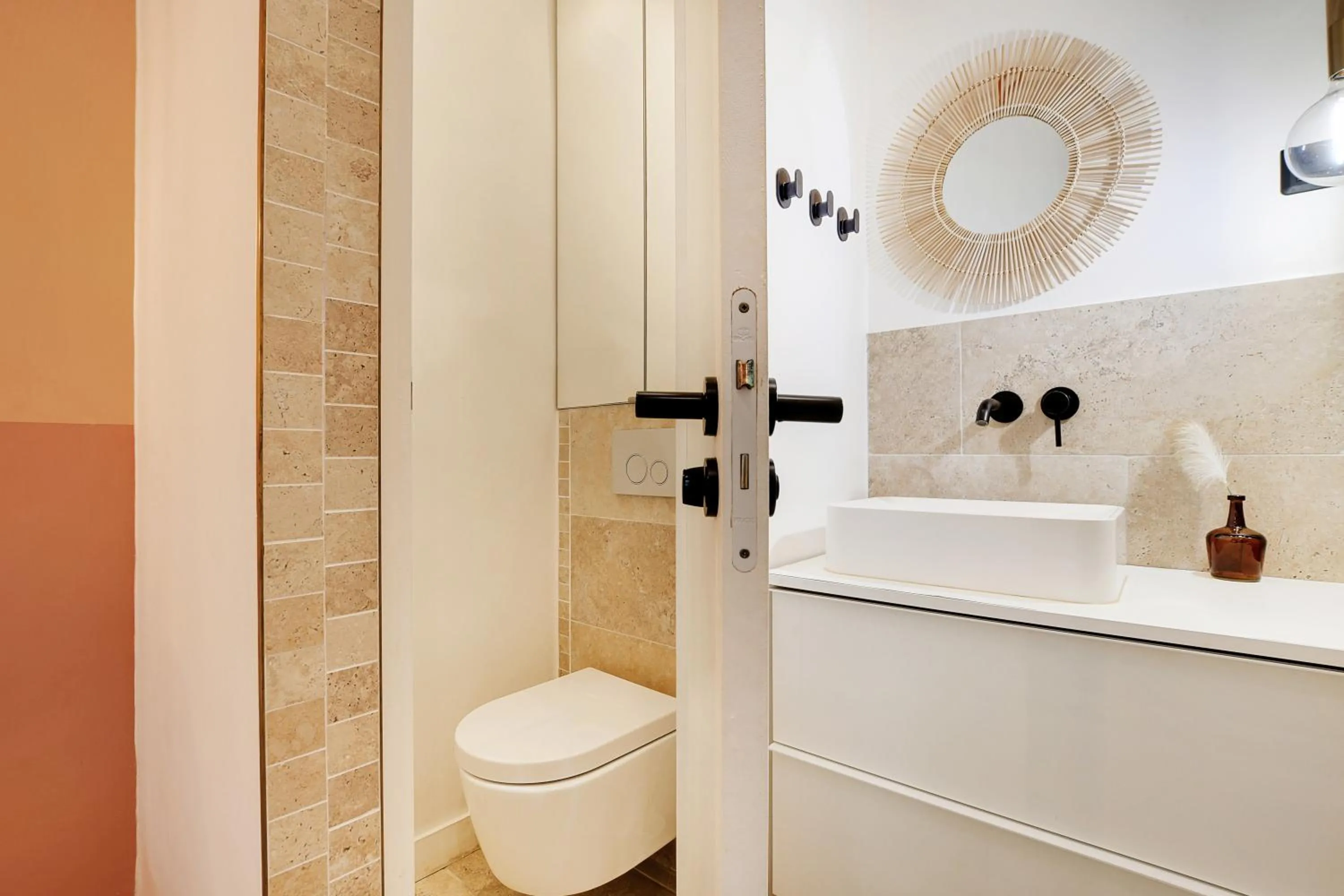 Toilet in Pick A Flat's Apartment in Reuilly-Diderot - Rue Claude Tillier