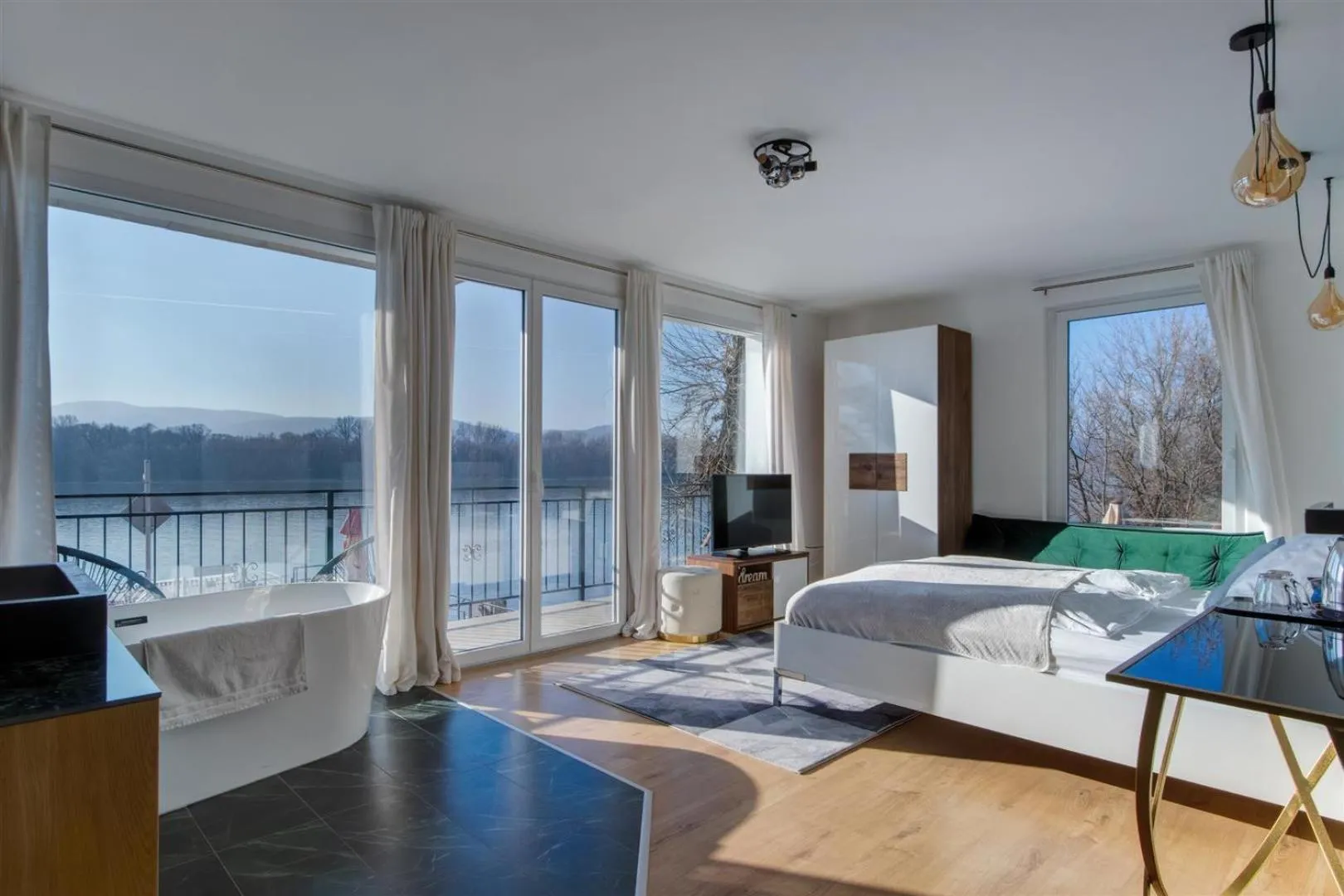 View (from property/room), Bed in Duna P'Art Panzió