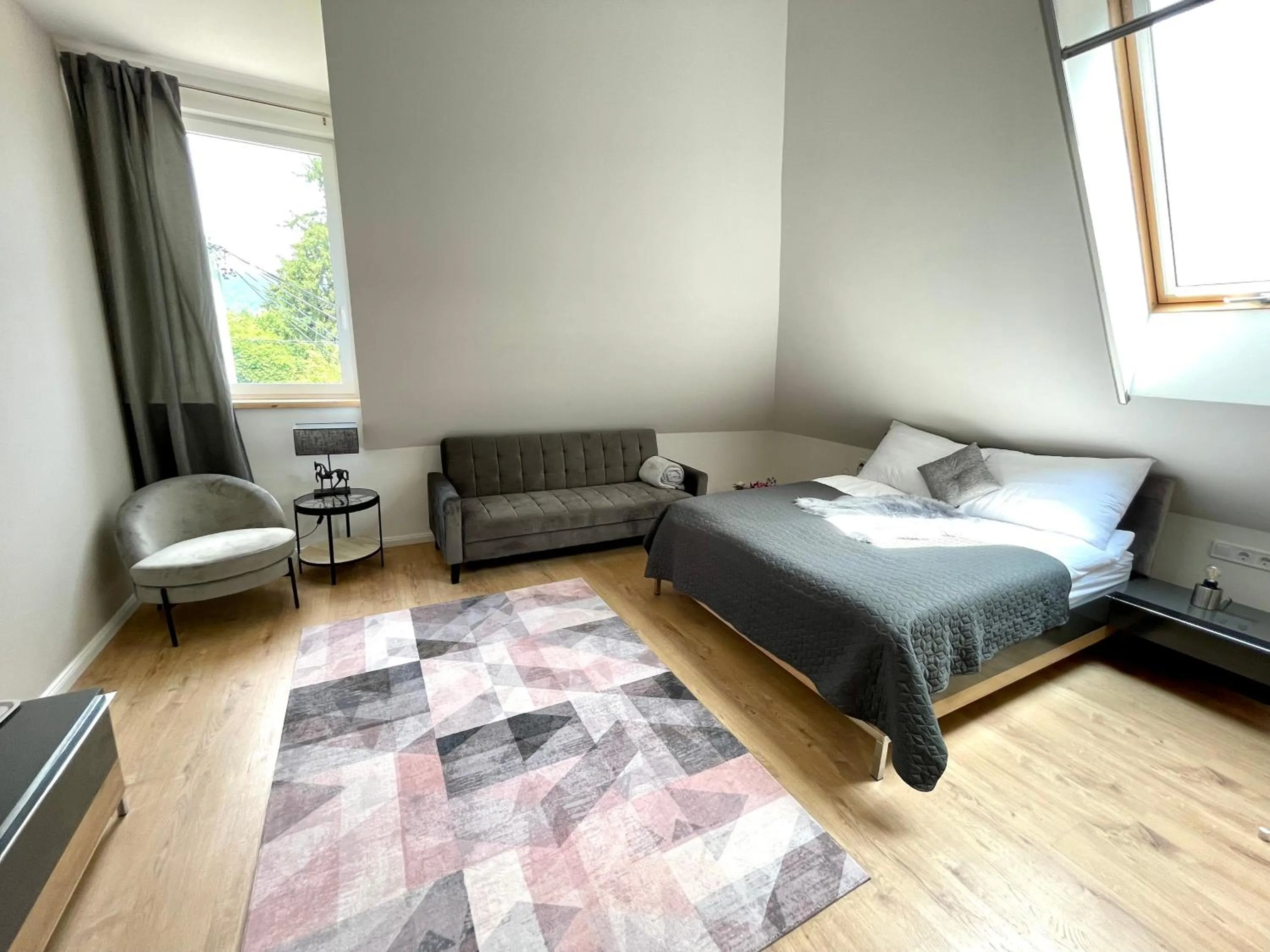 Photo of the whole room, Bed in Duna P'Art Panzió